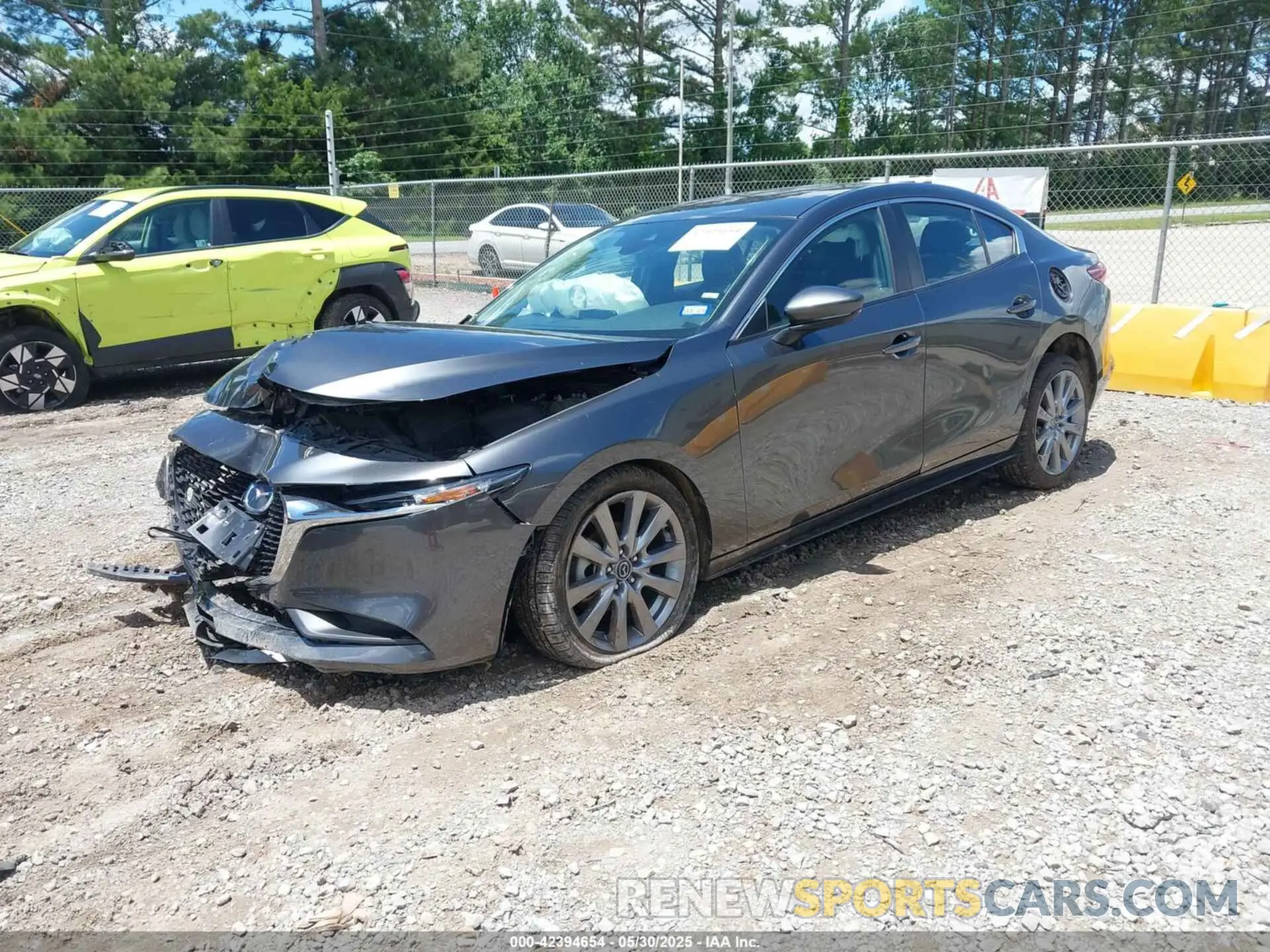 2 Photograph of a damaged car 3MZBPABM3PM361334 MAZDA MAZDA3 2023