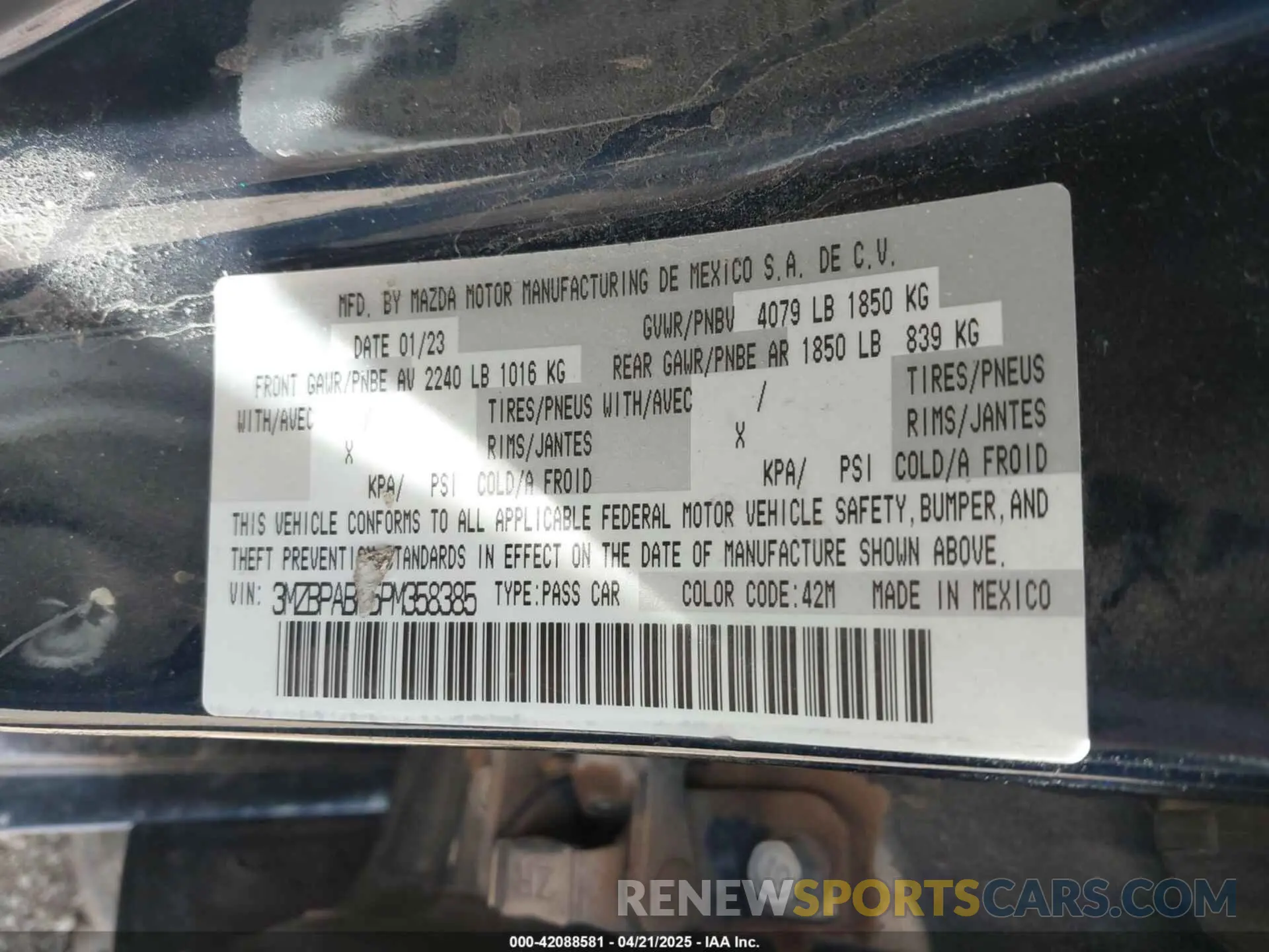 9 Photograph of a damaged car 3MZBPABM5PM358385 MAZDA MAZDA3 2023