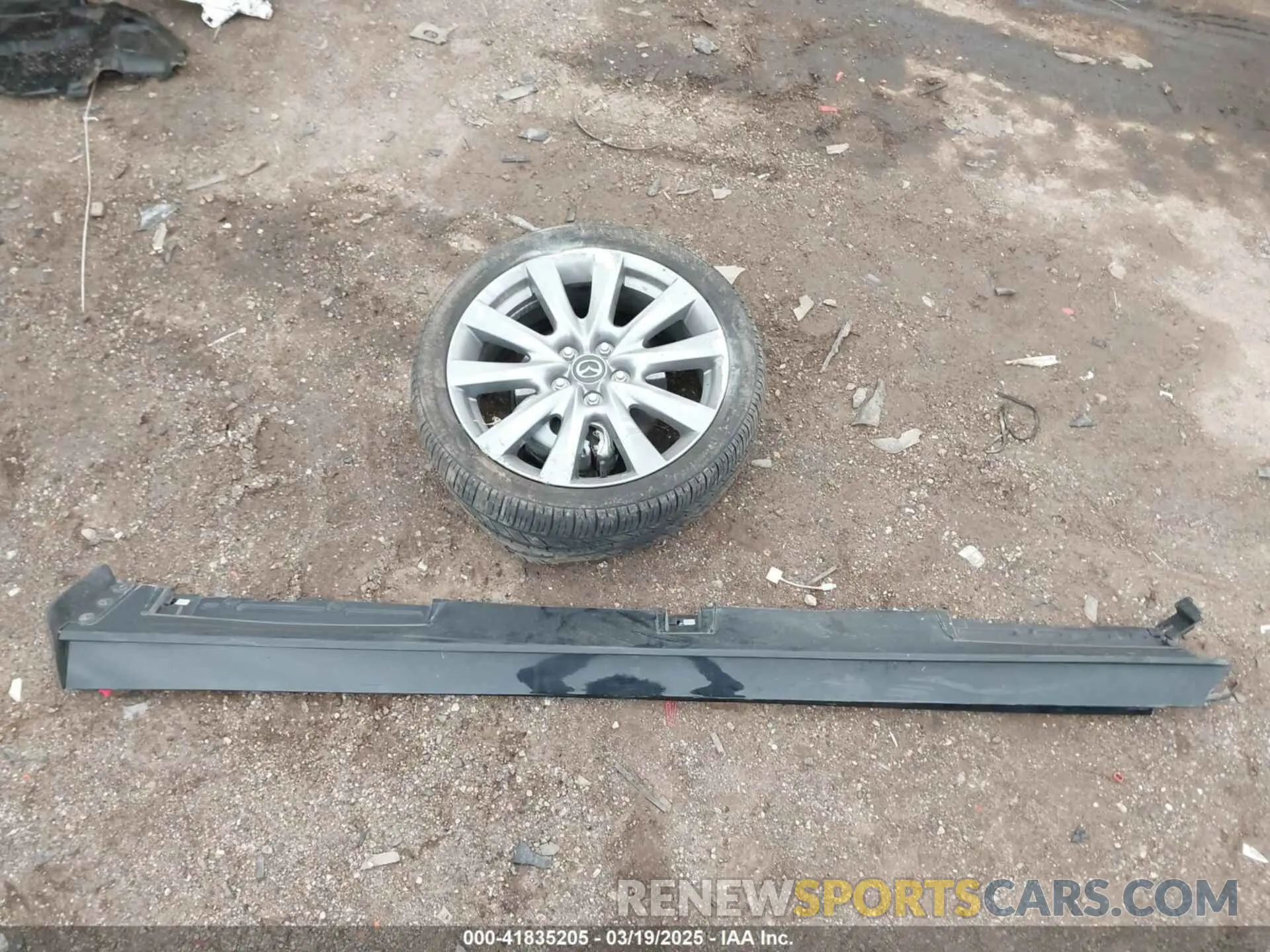 12 Photograph of a damaged car 3MZBPACM2PM370346 MAZDA MAZDA3 2023