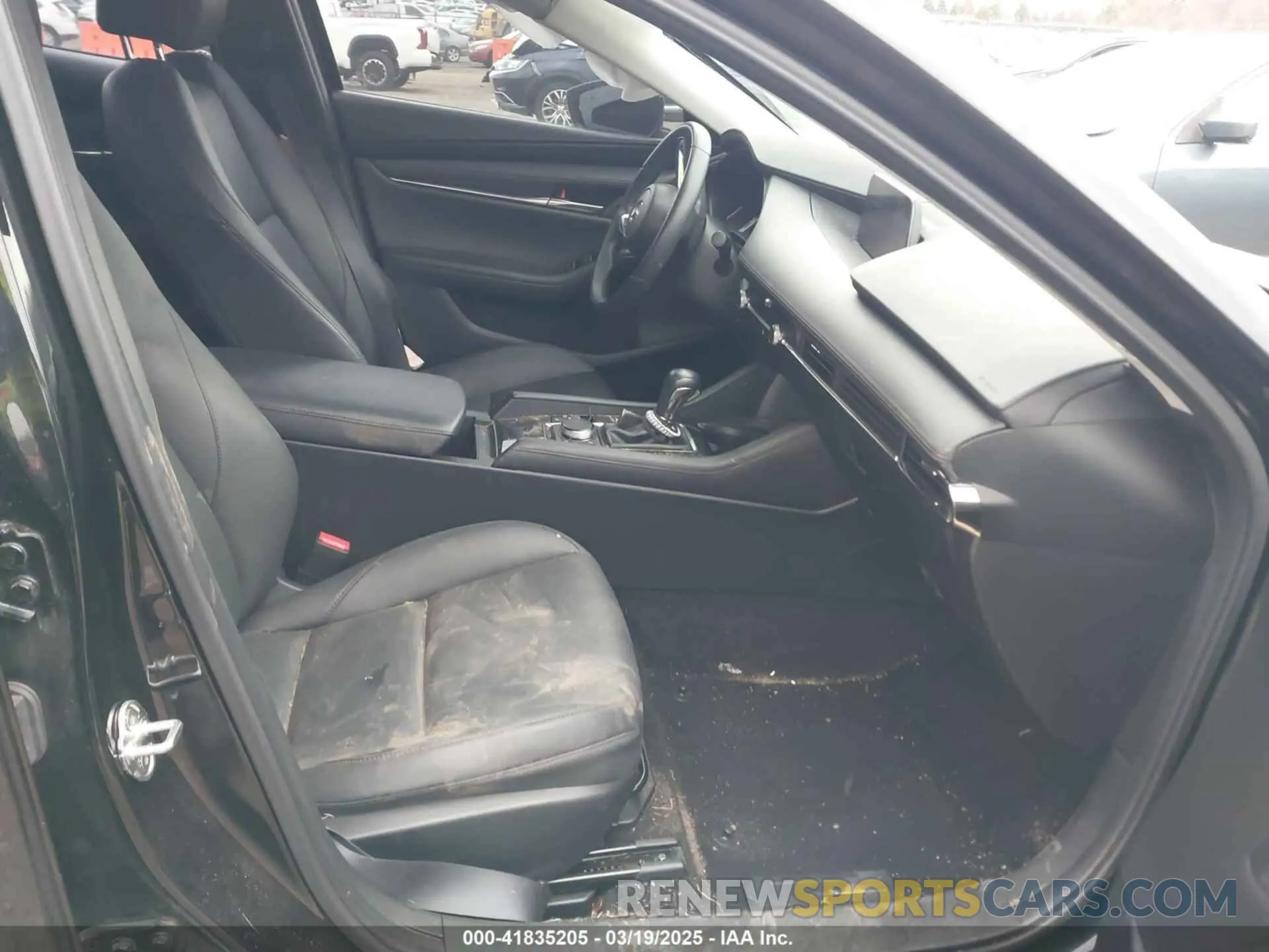 5 Photograph of a damaged car 3MZBPACM2PM370346 MAZDA MAZDA3 2023