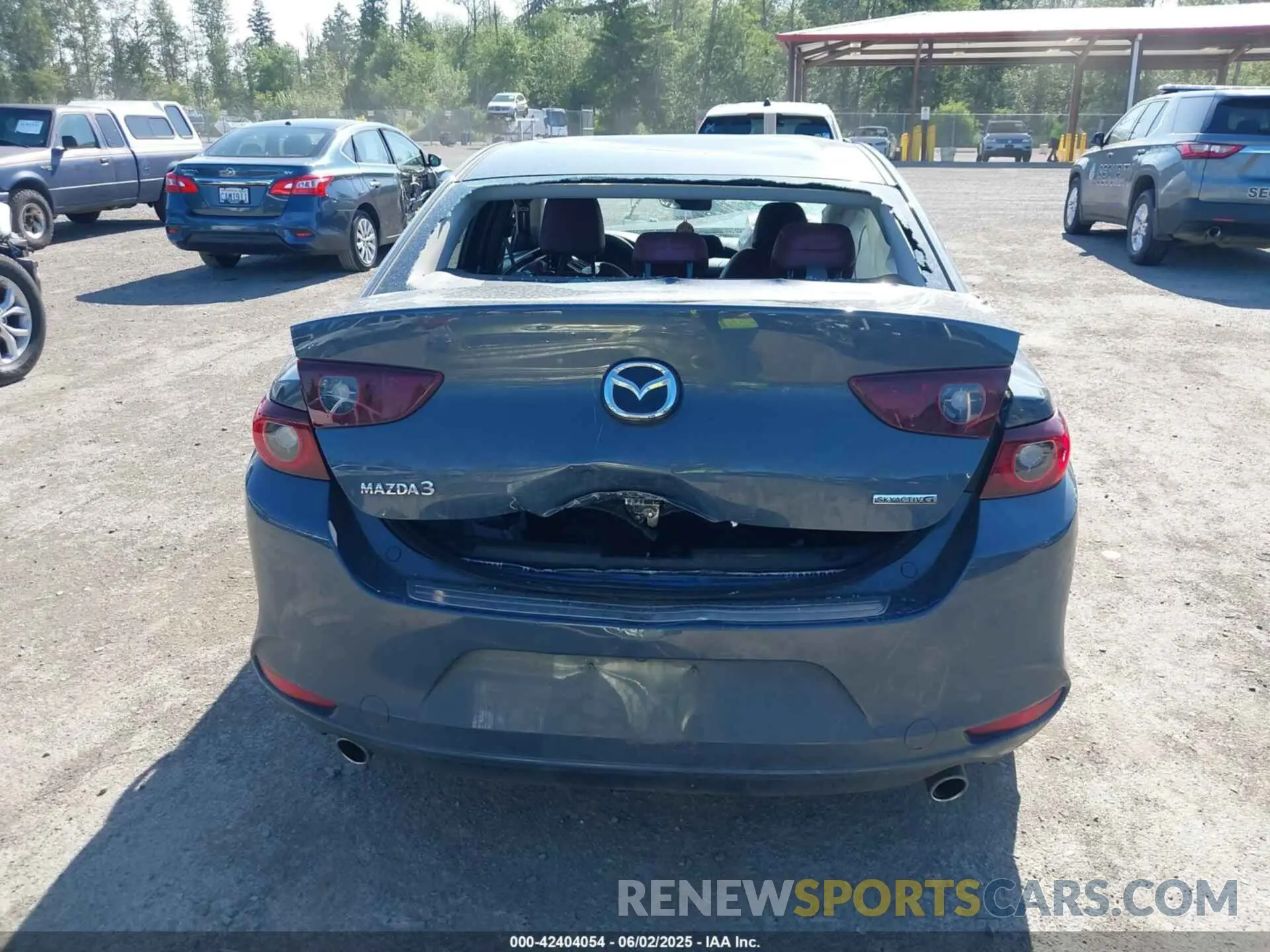 16 Photograph of a damaged car 3MZBPACM5PM376545 MAZDA MAZDA3 2023
