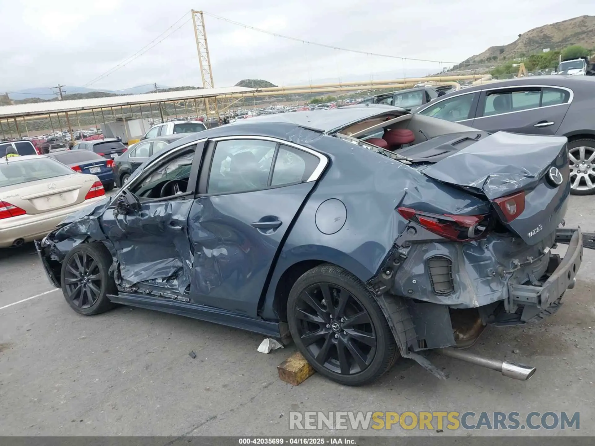 13 Photograph of a damaged car 3MZBPACMXPM370840 MAZDA MAZDA3 2023