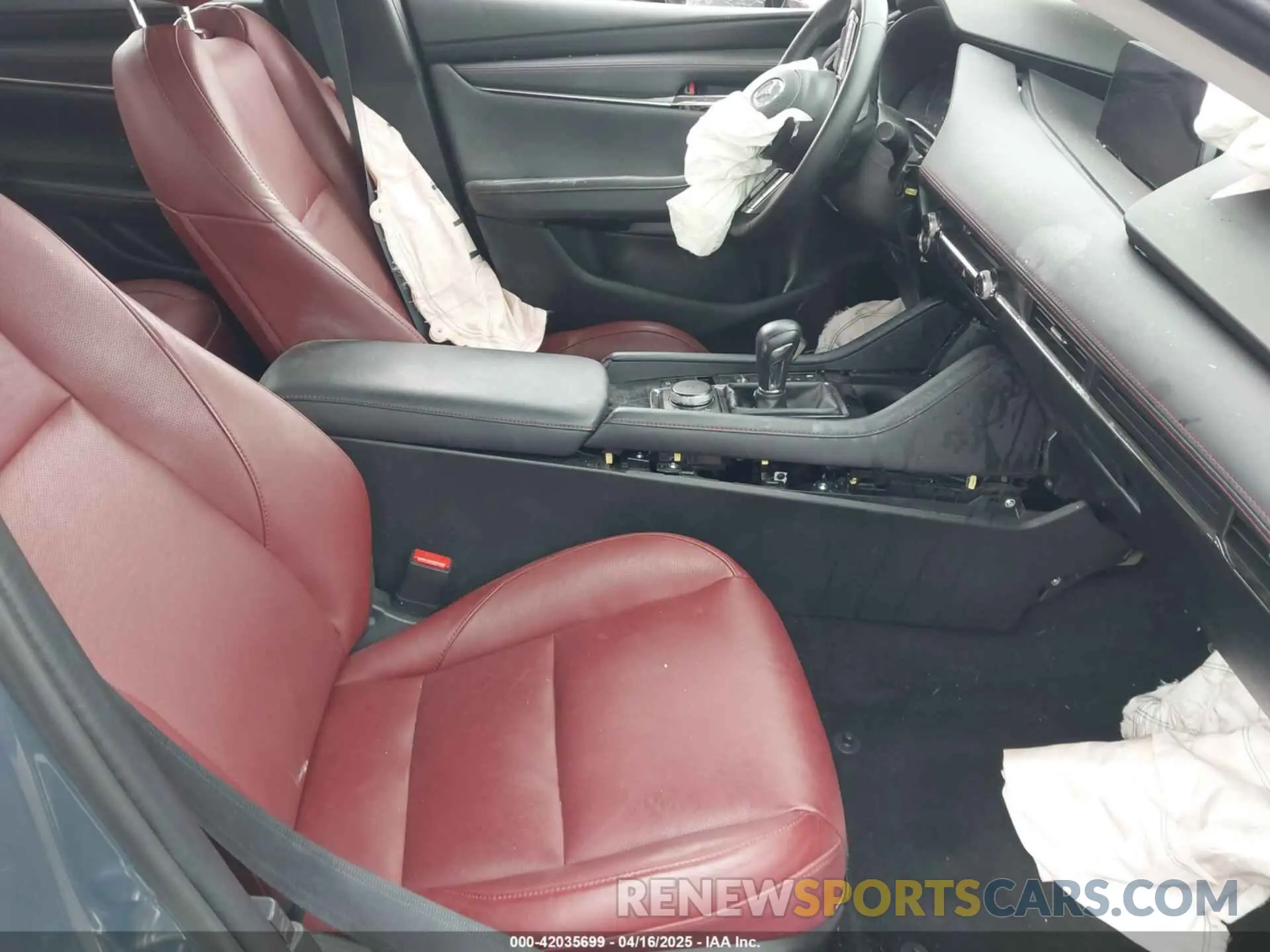5 Photograph of a damaged car 3MZBPACMXPM370840 MAZDA MAZDA3 2023