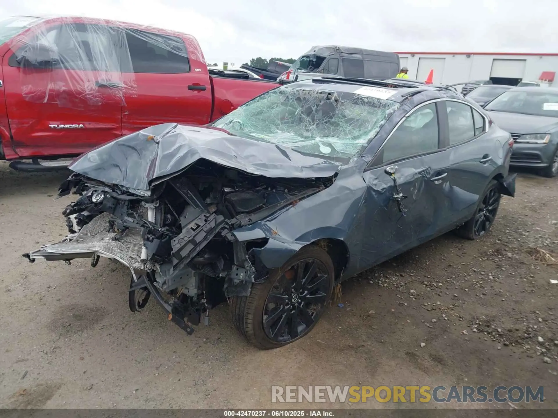 2 Photograph of a damaged car 3MZBPBCM4PM360102 MAZDA MAZDA3 2023
