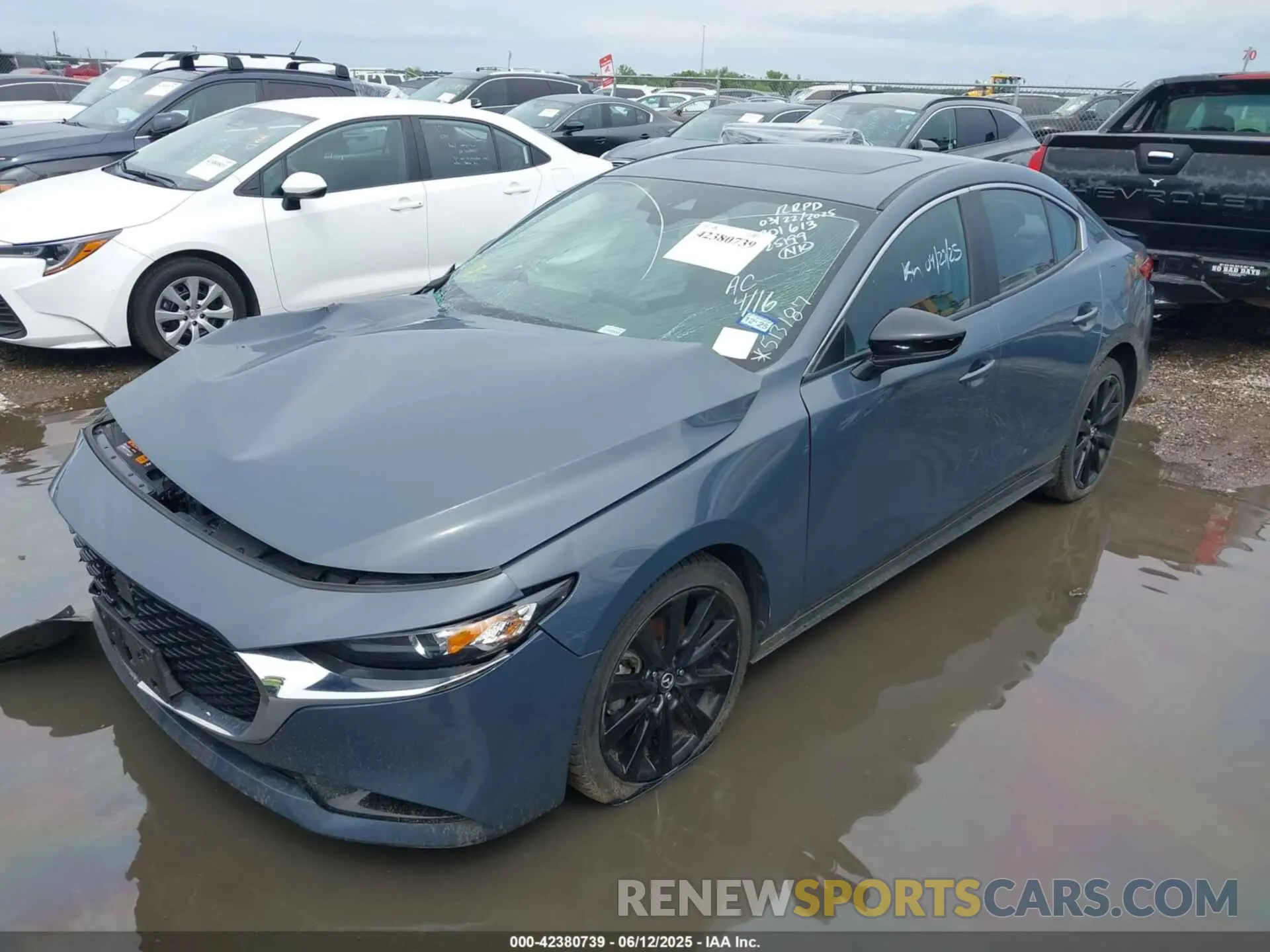 2 Photograph of a damaged car 3MZBPBCM6PM360201 MAZDA MAZDA3 2023