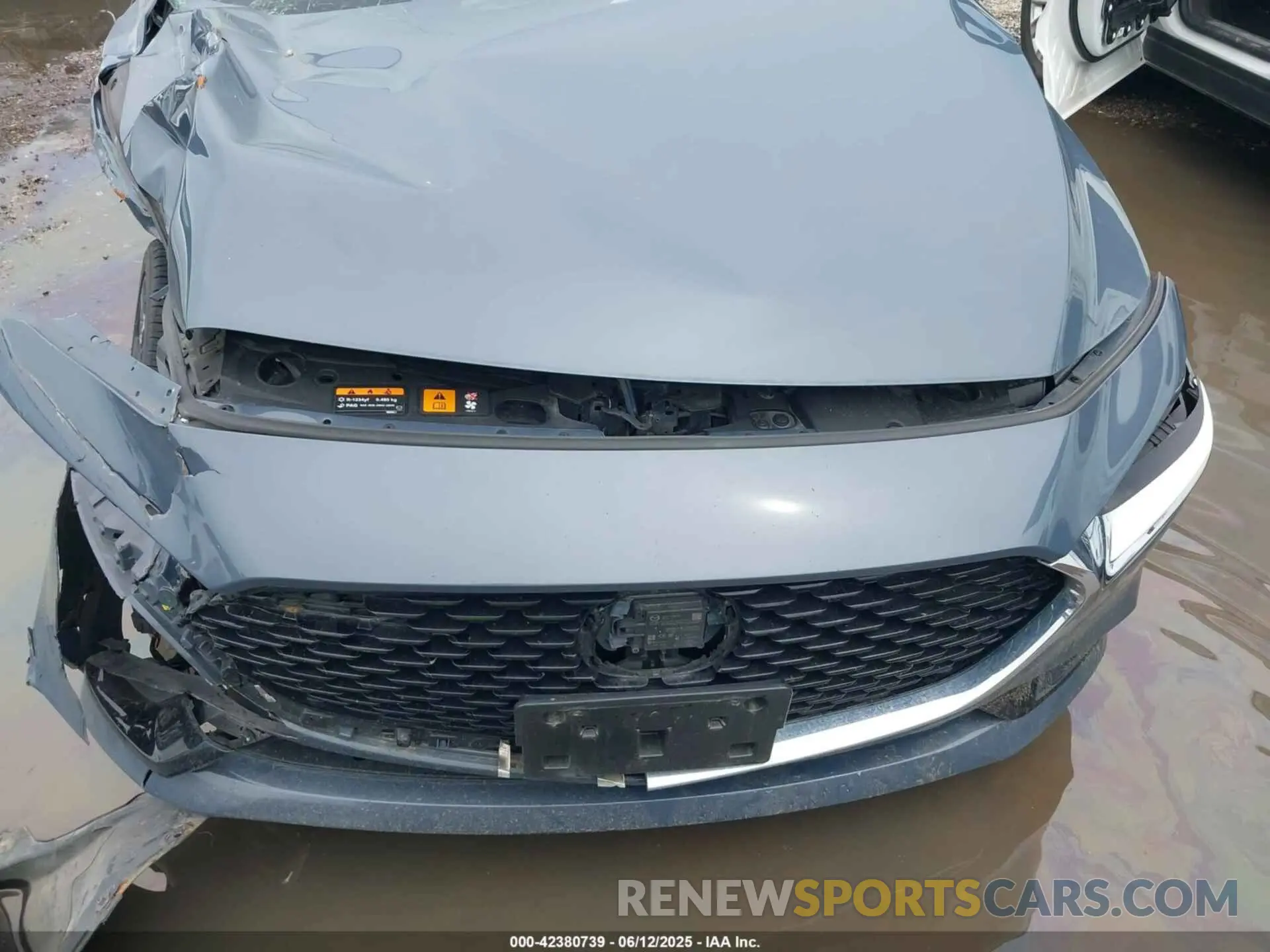 6 Photograph of a damaged car 3MZBPBCM6PM360201 MAZDA MAZDA3 2023