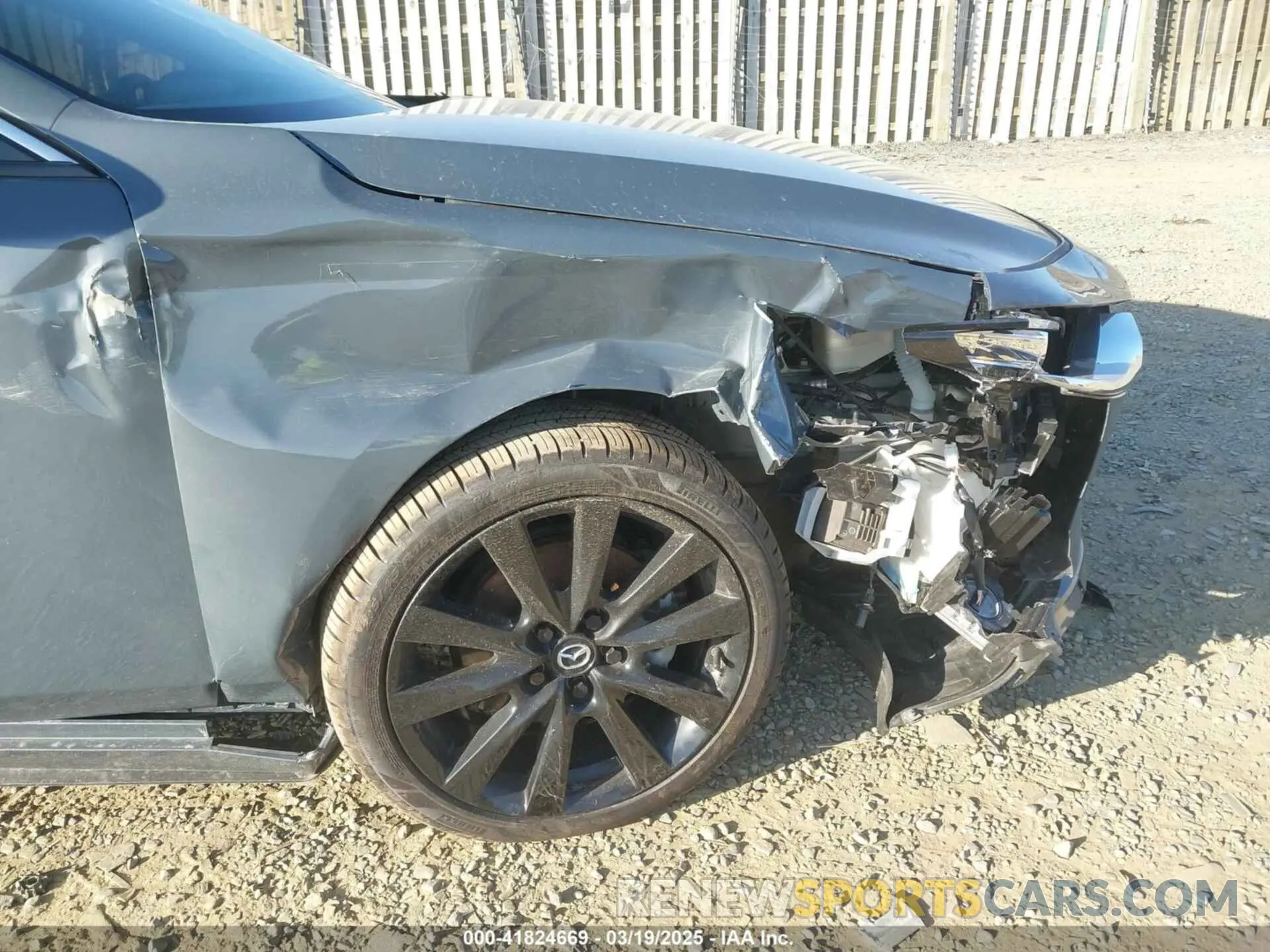 19 Photograph of a damaged car 3MZBPBCM9PM379115 MAZDA MAZDA3 2023