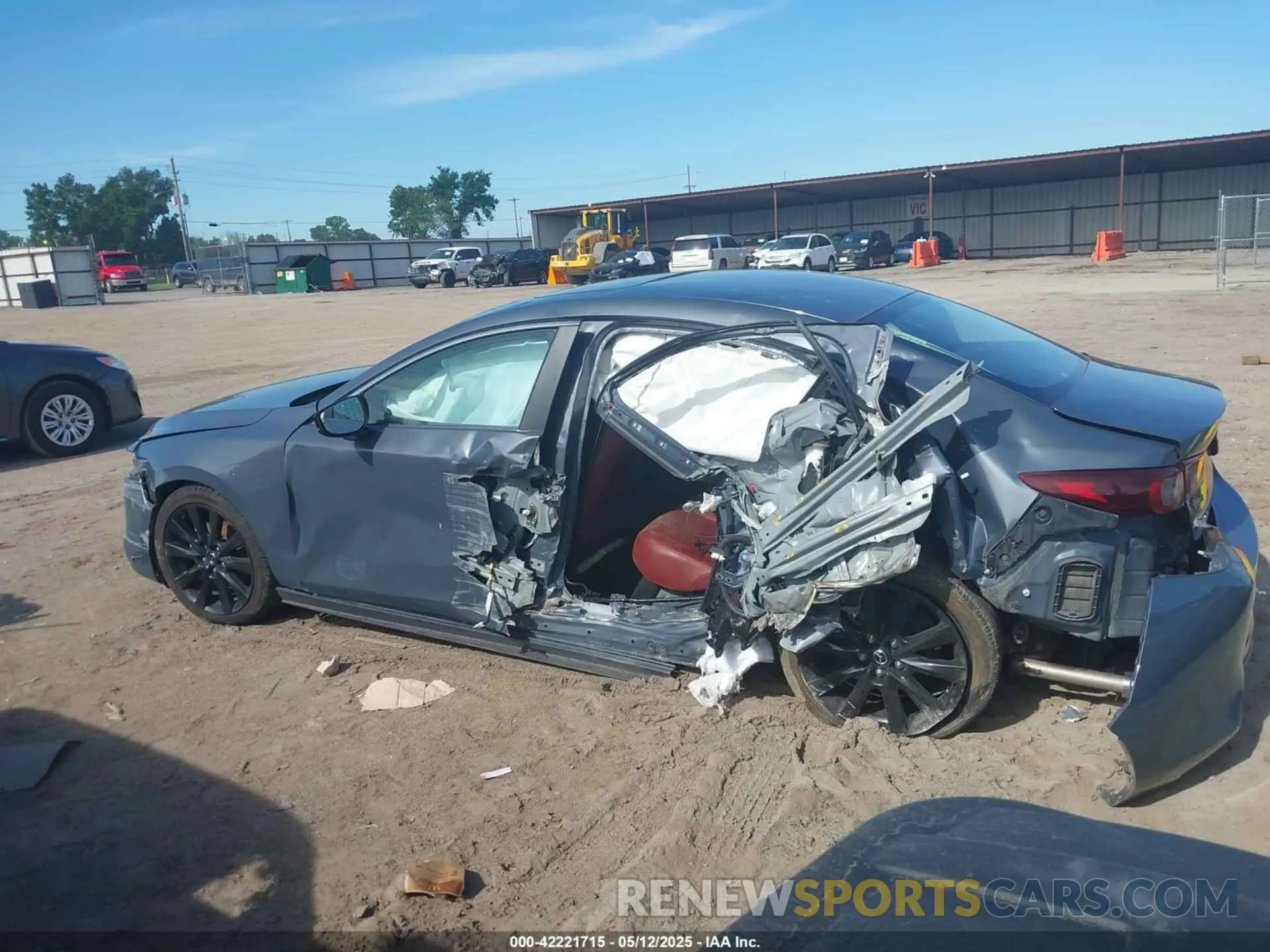 13 Photograph of a damaged car 3MZBPBCMXPM359083 MAZDA MAZDA3 2023