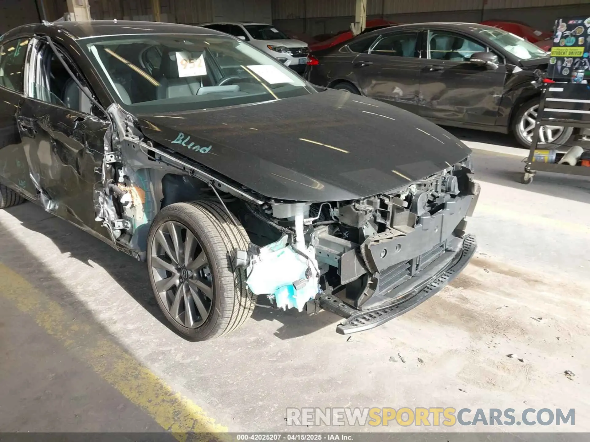 19 Photograph of a damaged car 3MZBPBDM5PM374492 MAZDA MAZDA3 2023