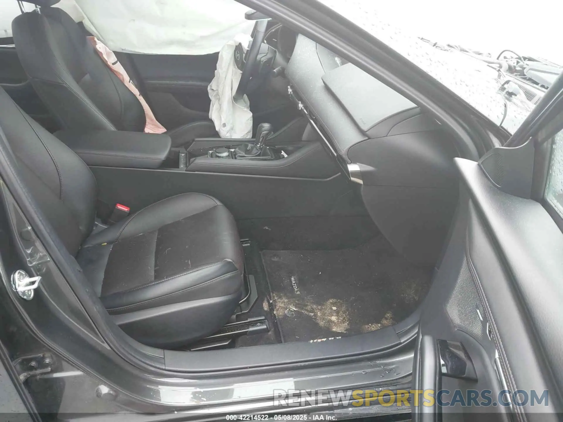 5 Photograph of a damaged car 3MZBPBEY6PM353118 MAZDA MAZDA3 2023