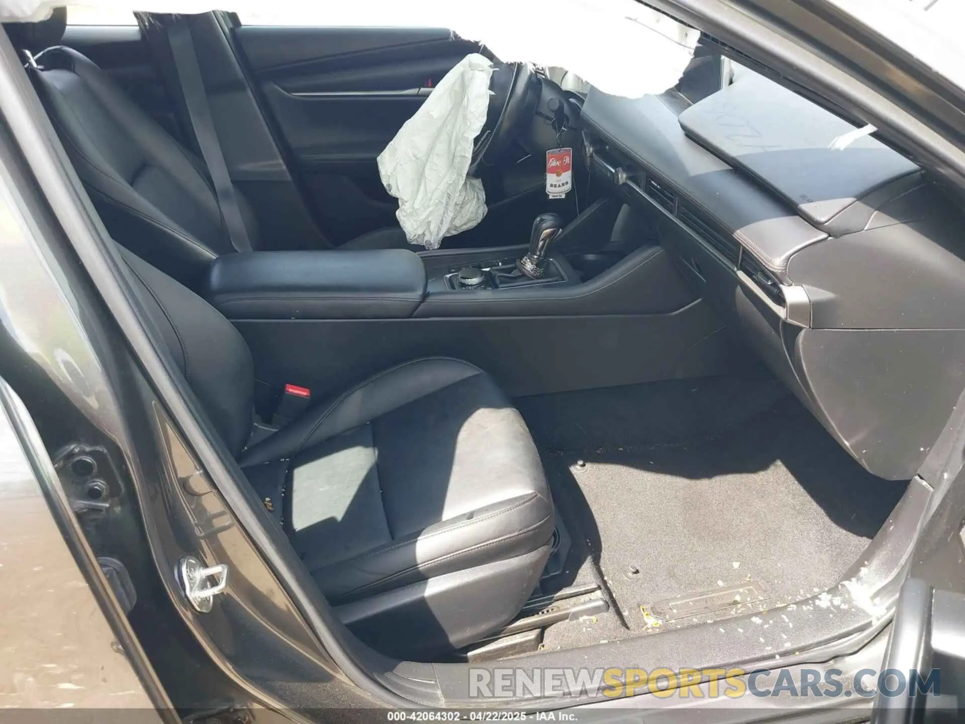5 Photograph of a damaged car JM1BPAKM3P1615785 MAZDA MAZDA3 2023