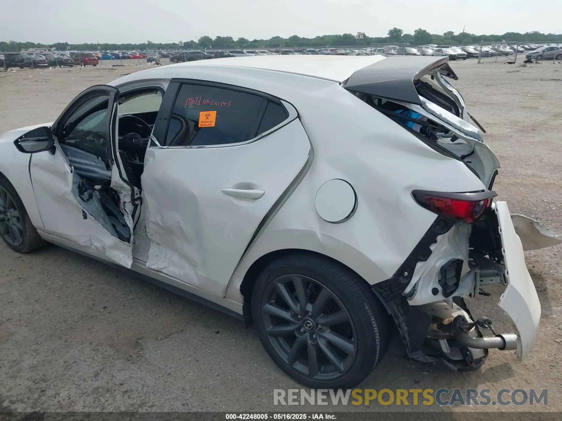 11 Photograph of a damaged car JM1BPAKM3P1616743 MAZDA MAZDA3 2023
