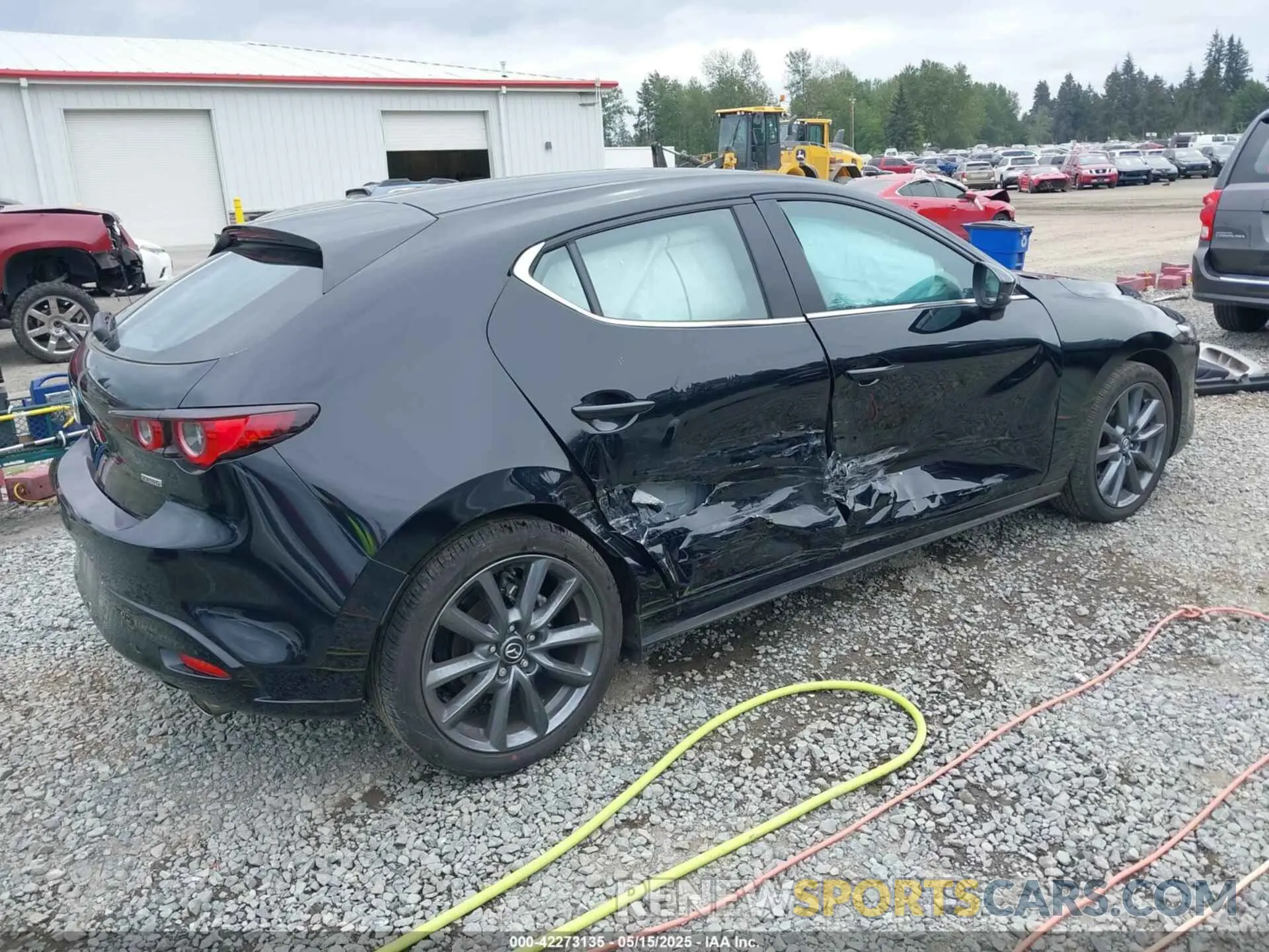 4 Photograph of a damaged car JM1BPAKM8P1614499 MAZDA MAZDA3 2023