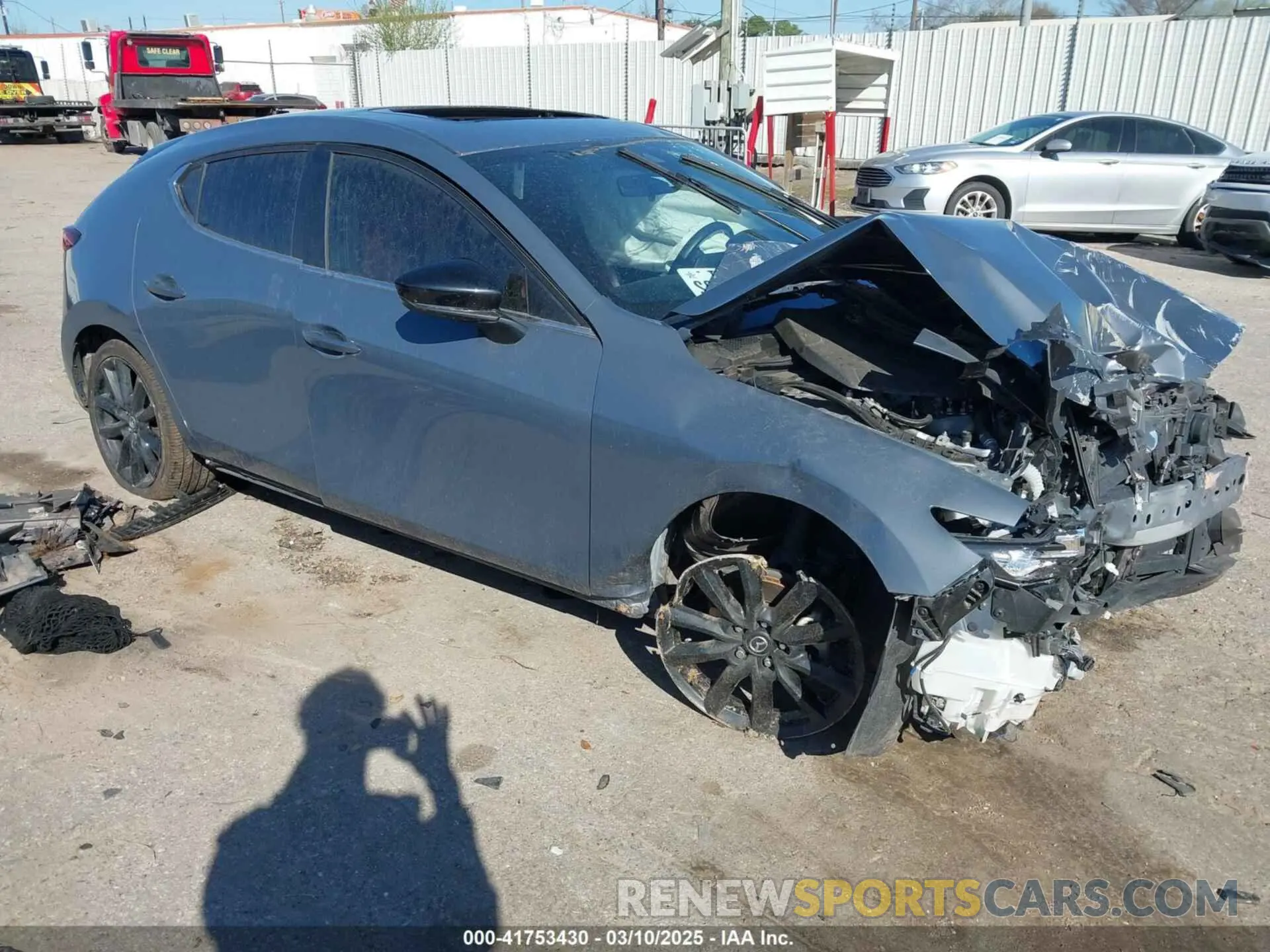 1 Photograph of a damaged car JM1BPALM4P1602378 MAZDA MAZDA3 2023