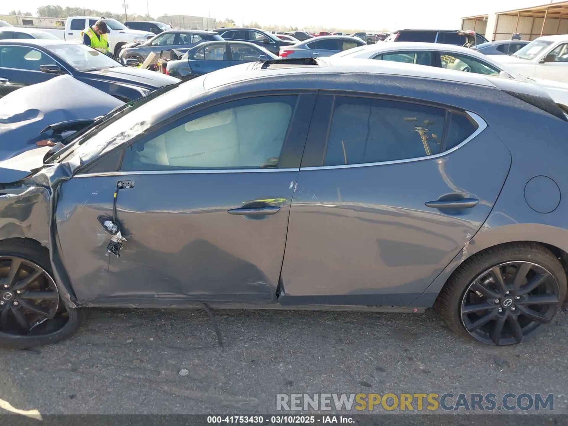 15 Photograph of a damaged car JM1BPALM4P1602378 MAZDA MAZDA3 2023