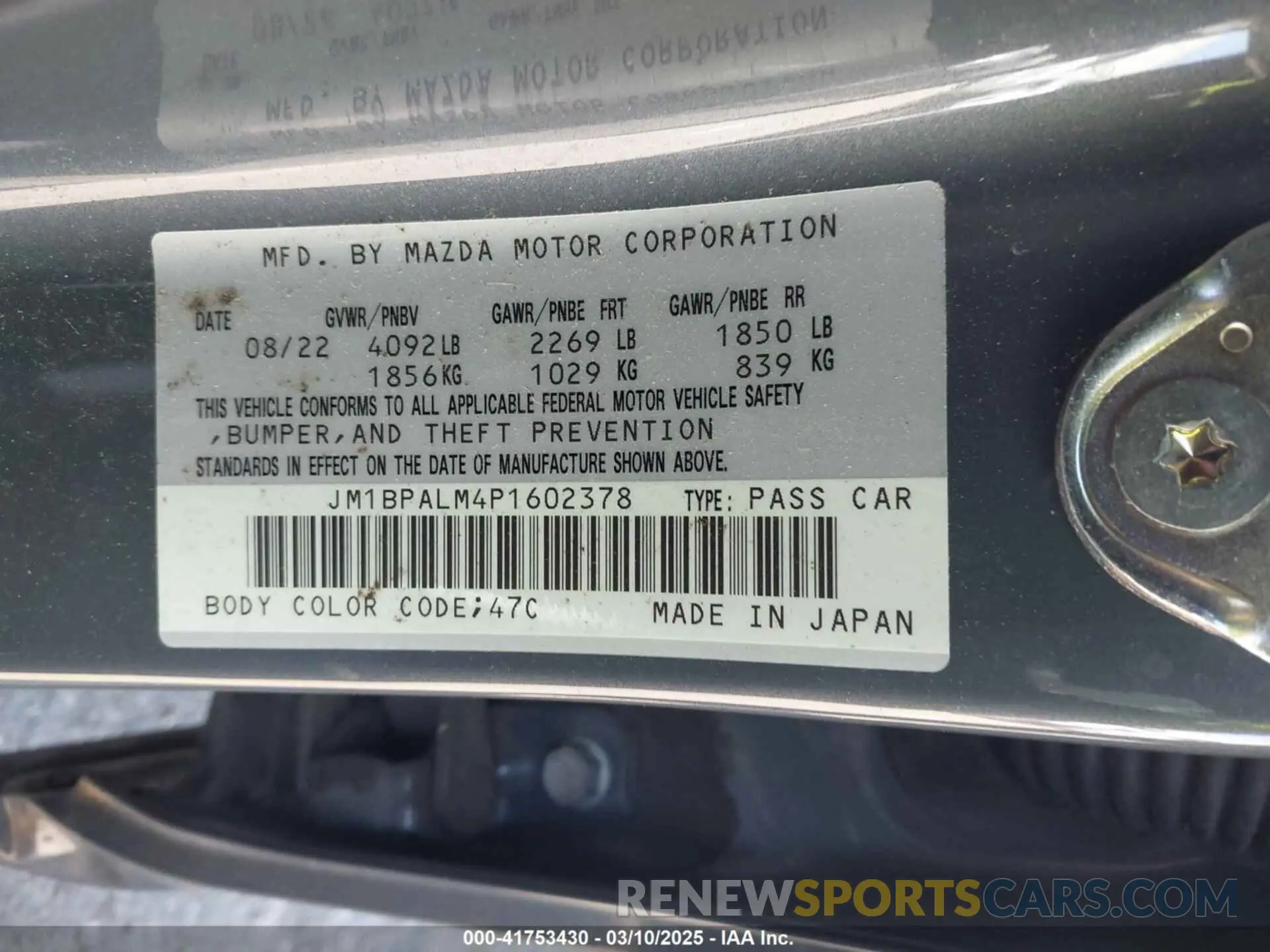 9 Photograph of a damaged car JM1BPALM4P1602378 MAZDA MAZDA3 2023
