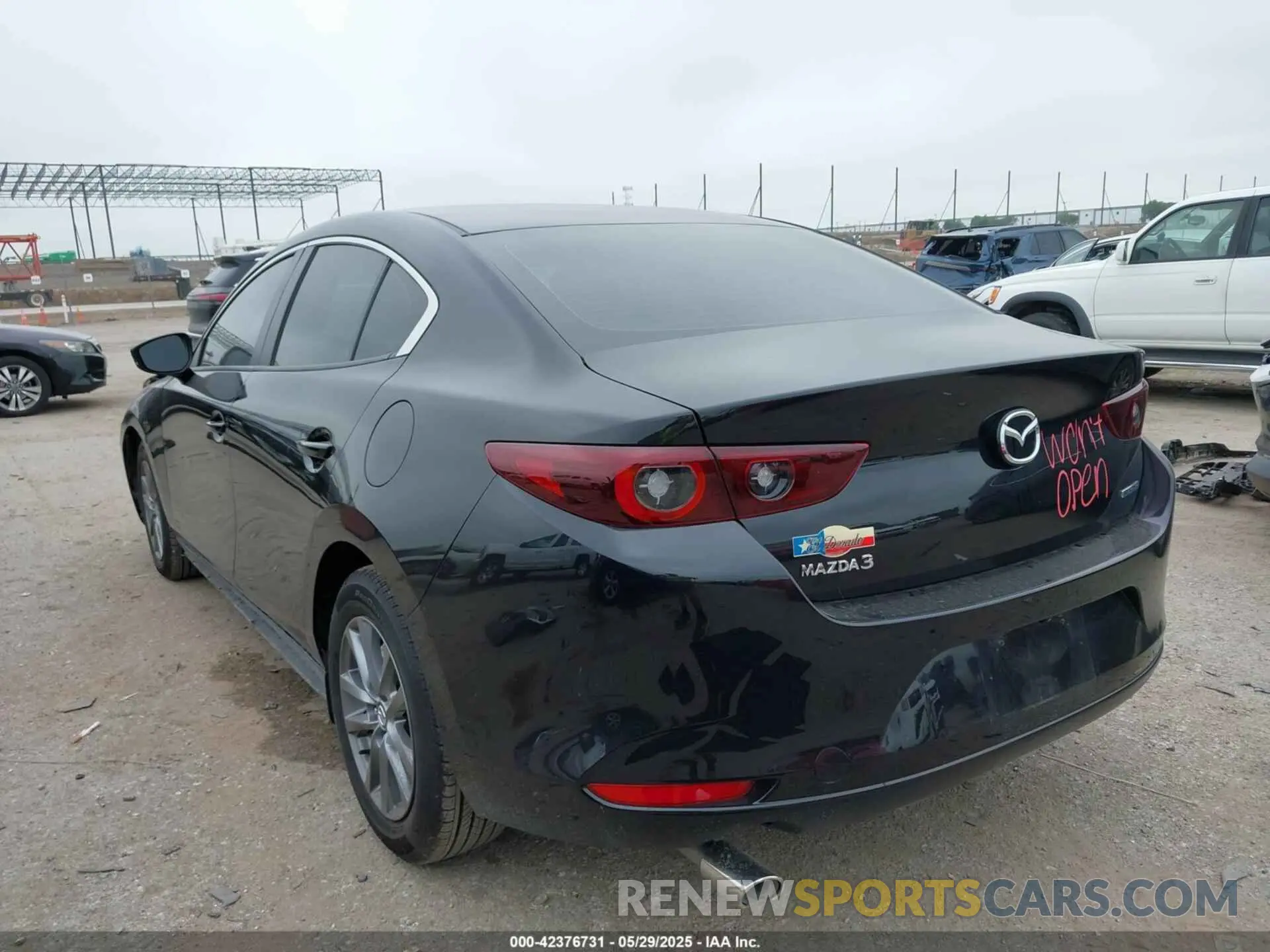 3 Photograph of a damaged car 3MZBPAAM0RM417184 MAZDA MAZDA3 2024