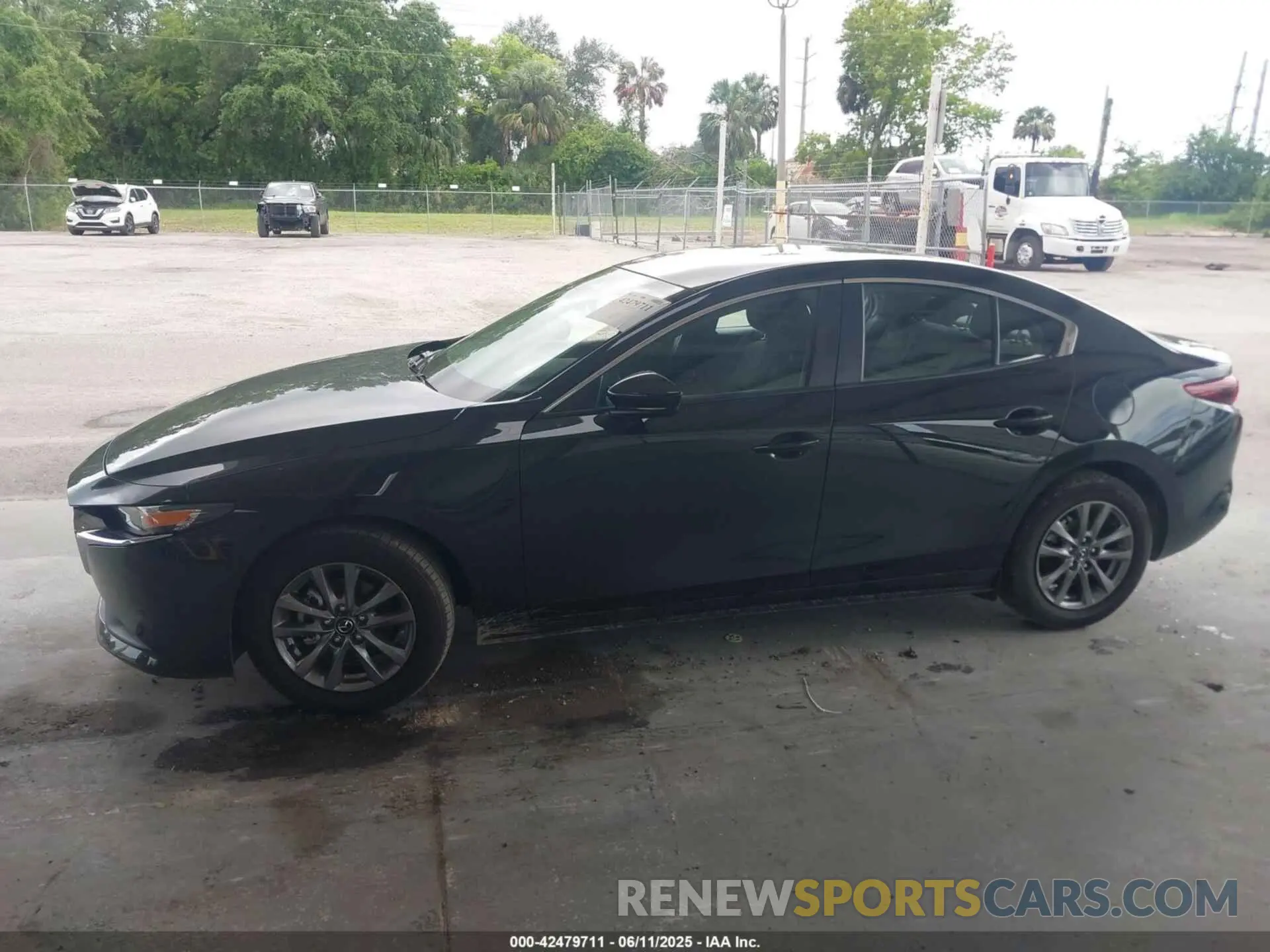14 Photograph of a damaged car 3MZBPAAM3RM419608 MAZDA MAZDA3 2024