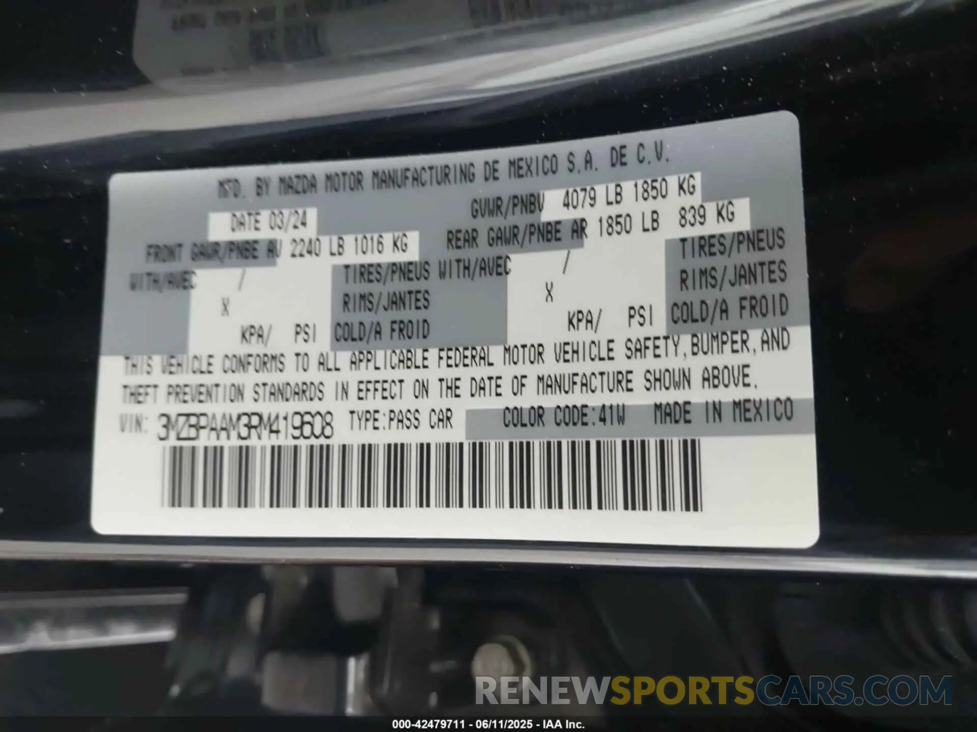 9 Photograph of a damaged car 3MZBPAAM3RM419608 MAZDA MAZDA3 2024