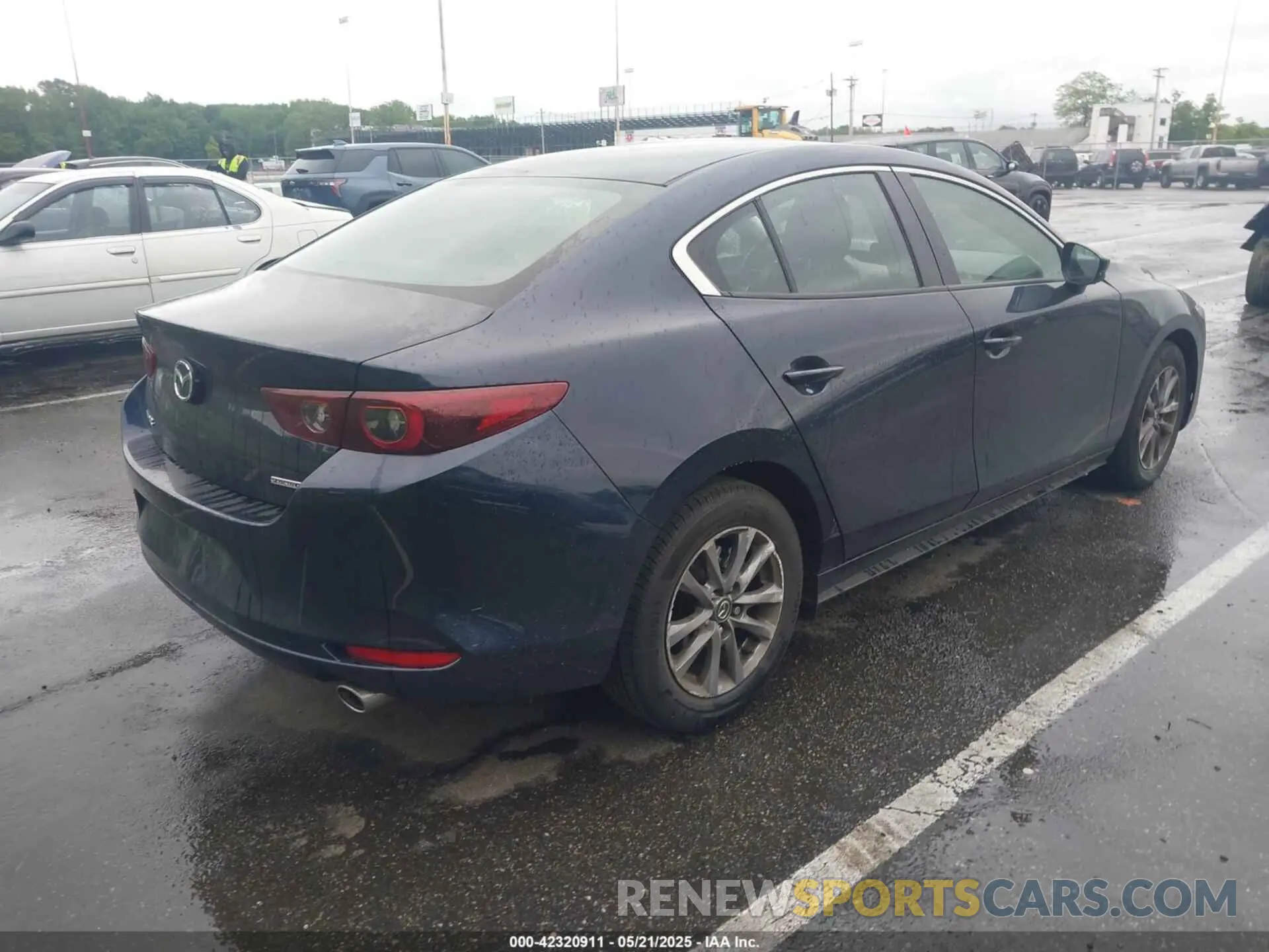 4 Photograph of a damaged car 3MZBPAAM5RM416287 MAZDA MAZDA3 2024