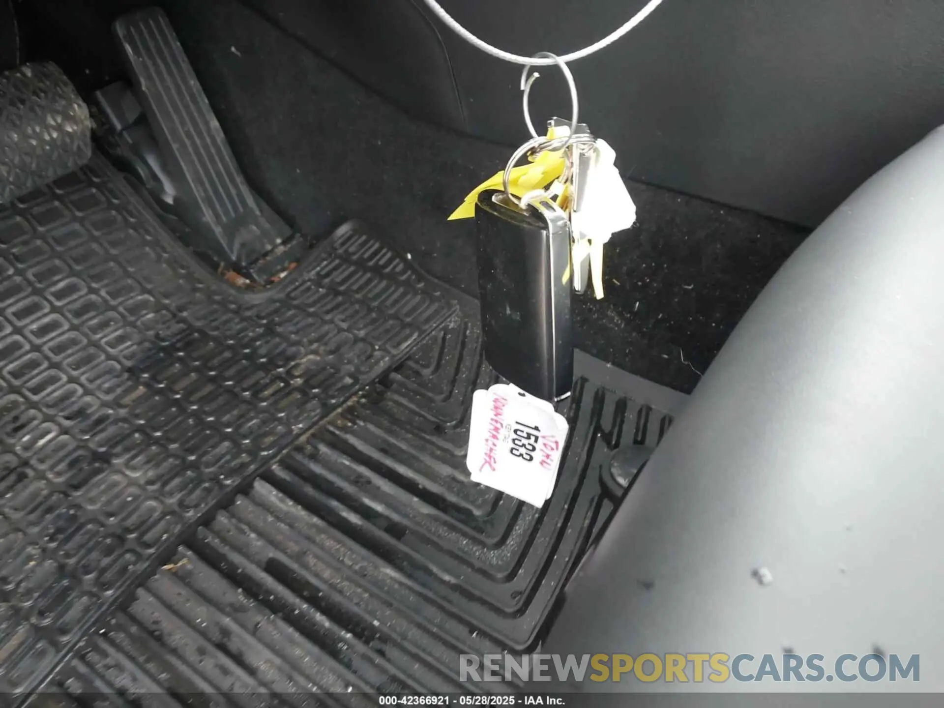 11 Photograph of a damaged car 3MZBPABM0RM403431 MAZDA MAZDA3 2024