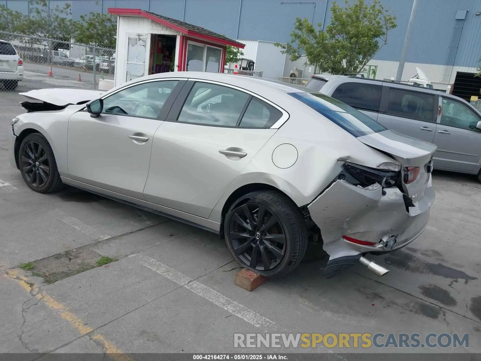 3 Photograph of a damaged car 3MZBPABM2RM422045 MAZDA MAZDA3 2024