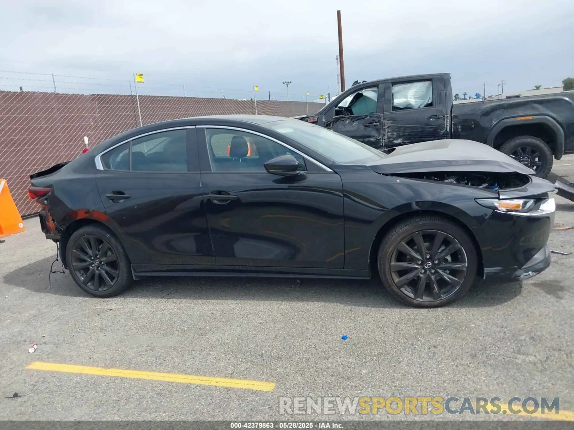 13 Photograph of a damaged car 3MZBPABM4RM406719 MAZDA MAZDA3 2024