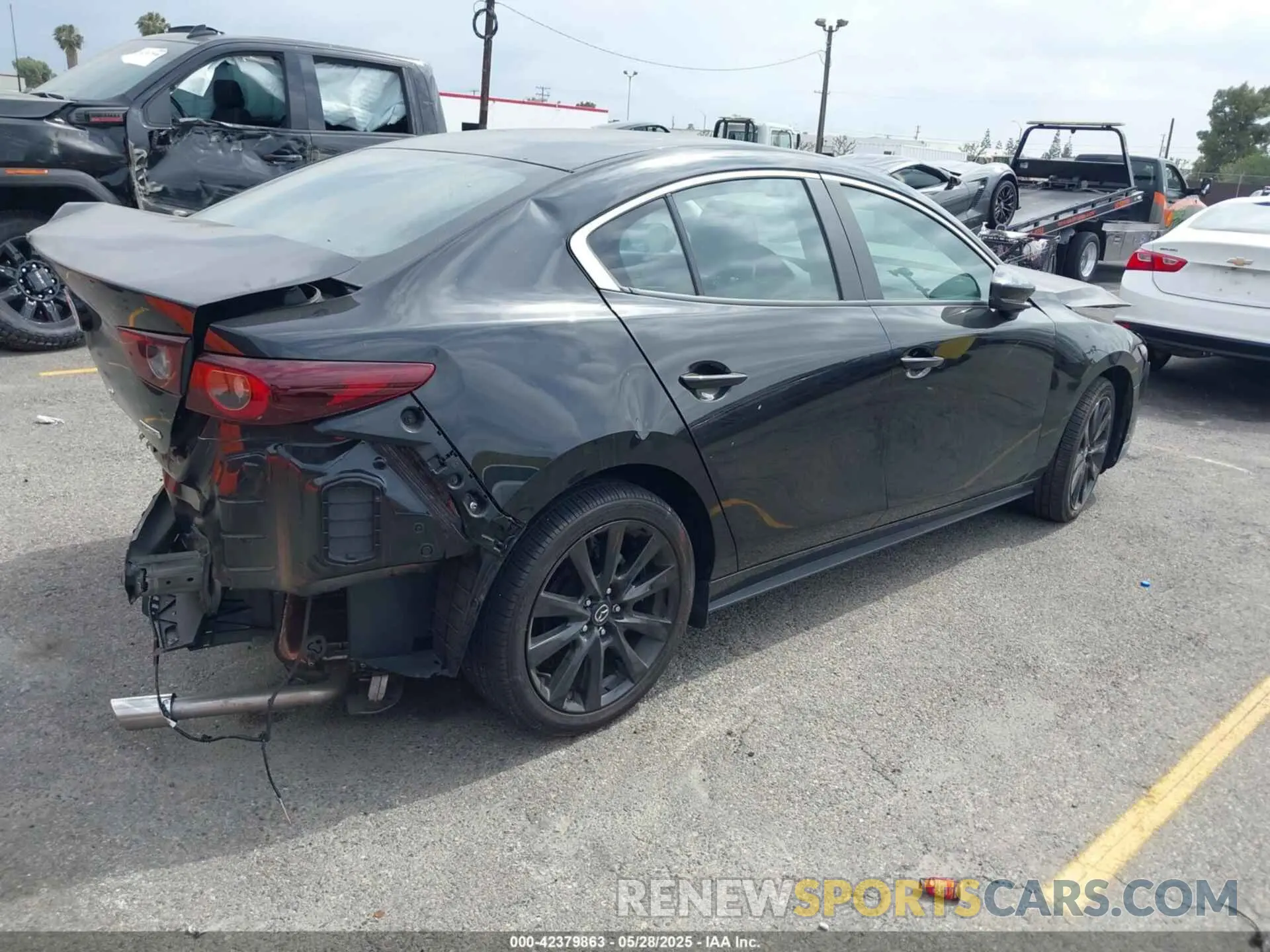4 Photograph of a damaged car 3MZBPABM4RM406719 MAZDA MAZDA3 2024