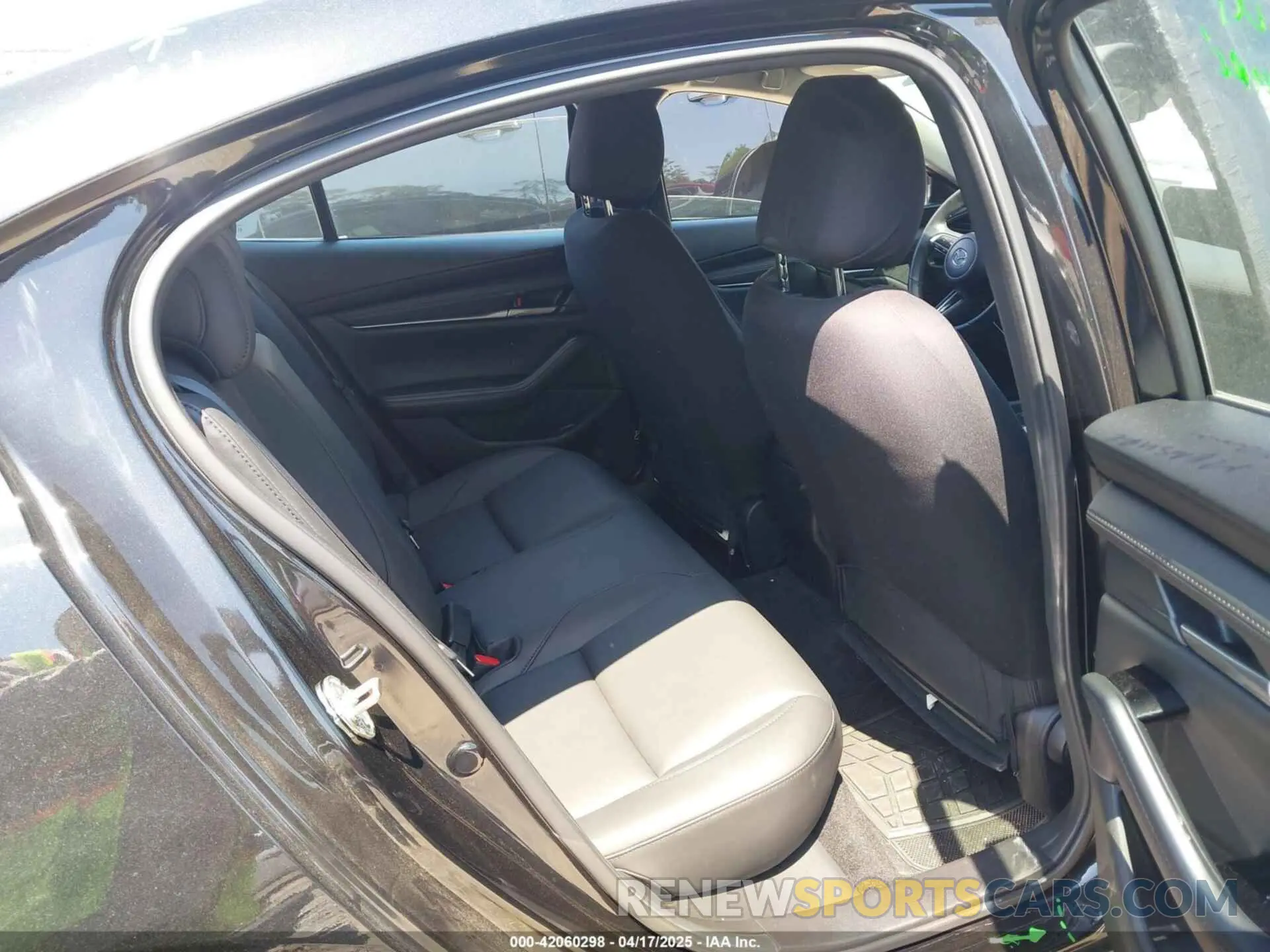 8 Photograph of a damaged car 3MZBPABM7RM407654 MAZDA MAZDA3 2024