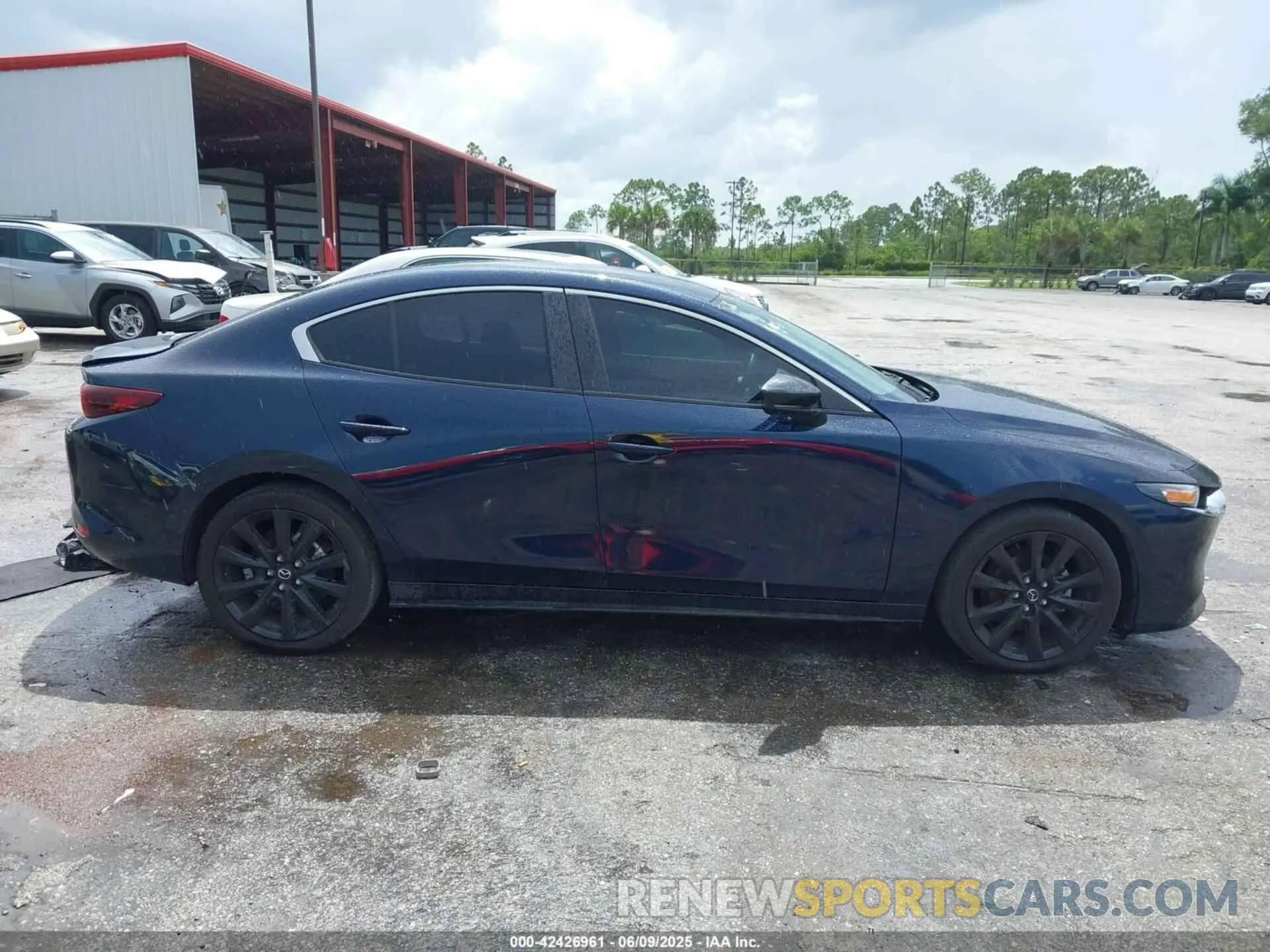 13 Photograph of a damaged car 3MZBPABMXRM401895 MAZDA MAZDA3 2024