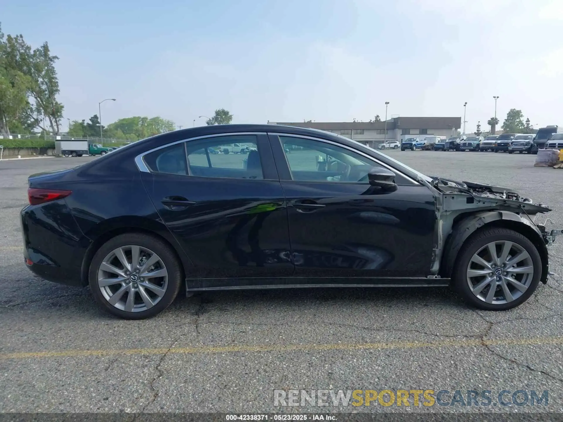 14 Photograph of a damaged car 3MZBPACM0RM417120 MAZDA MAZDA3 2024