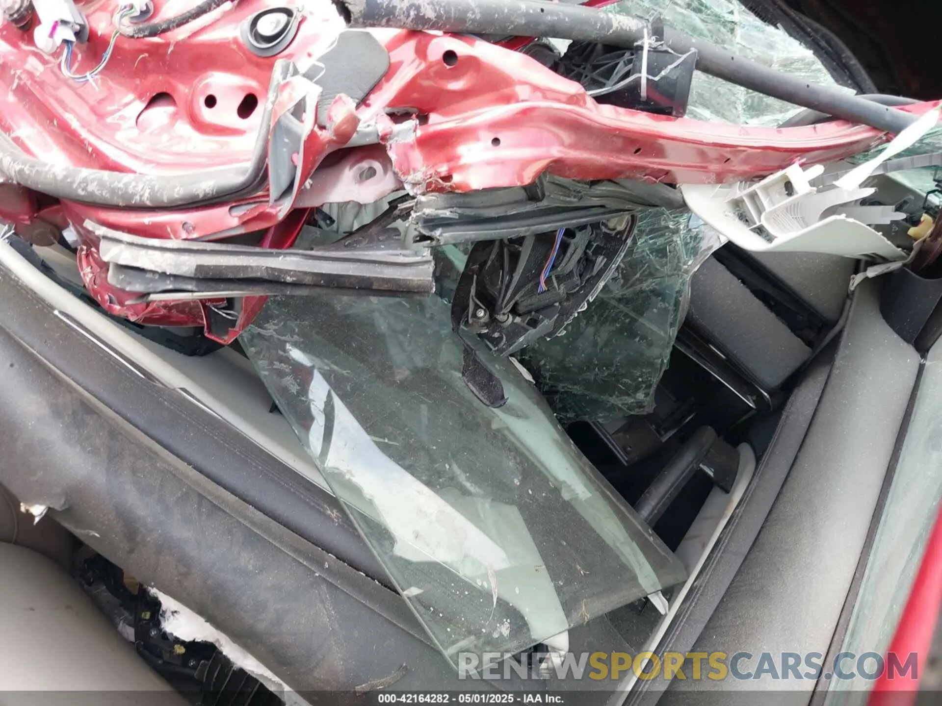 5 Photograph of a damaged car 3MZBPACM3RM400117 MAZDA MAZDA3 2024