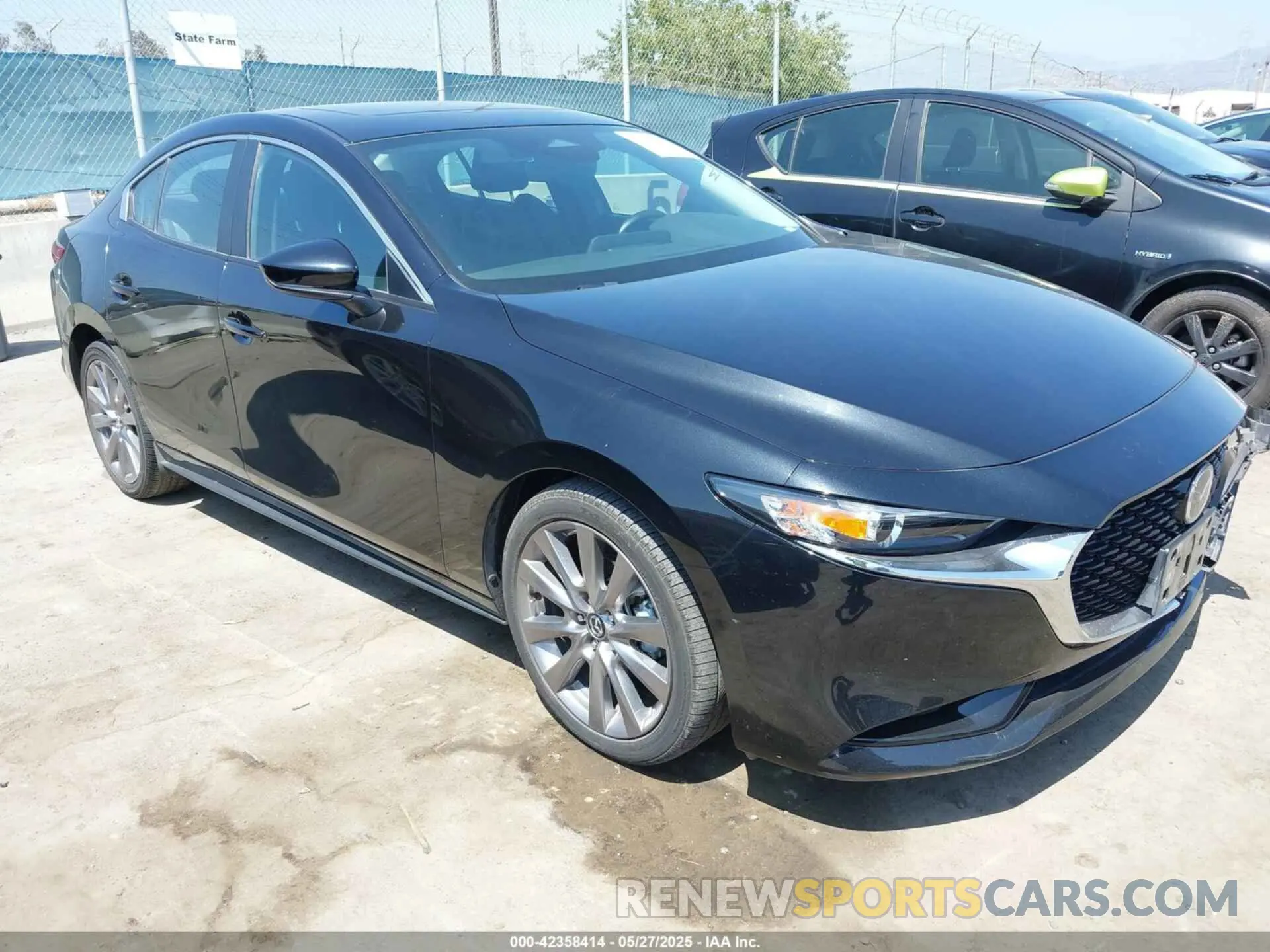1 Photograph of a damaged car 3MZBPACM3RM417418 MAZDA MAZDA3 2024