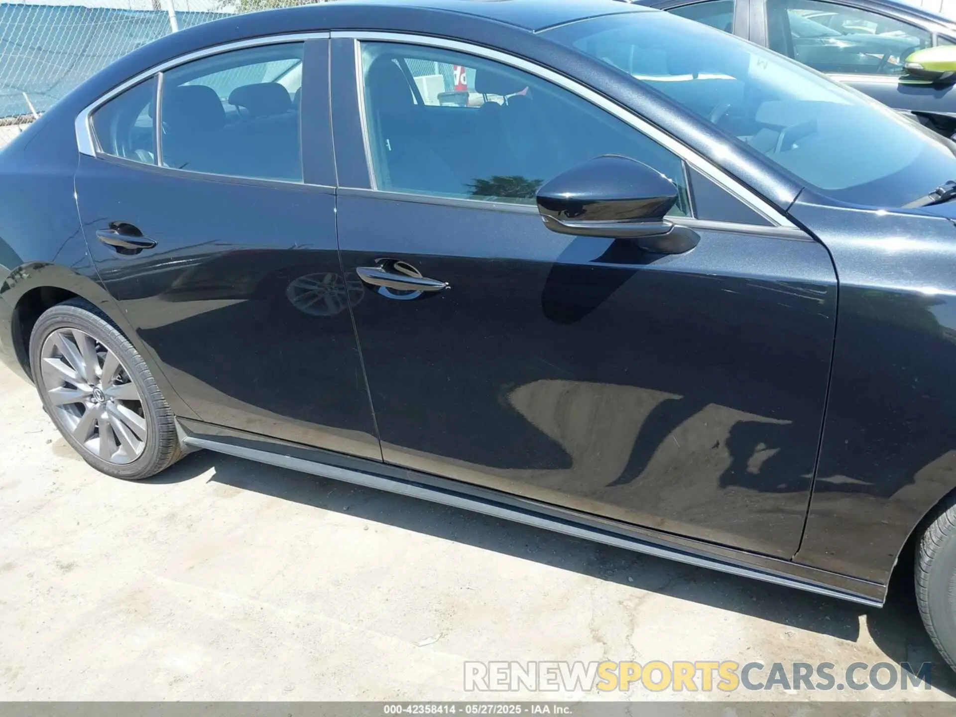 13 Photograph of a damaged car 3MZBPACM3RM417418 MAZDA MAZDA3 2024