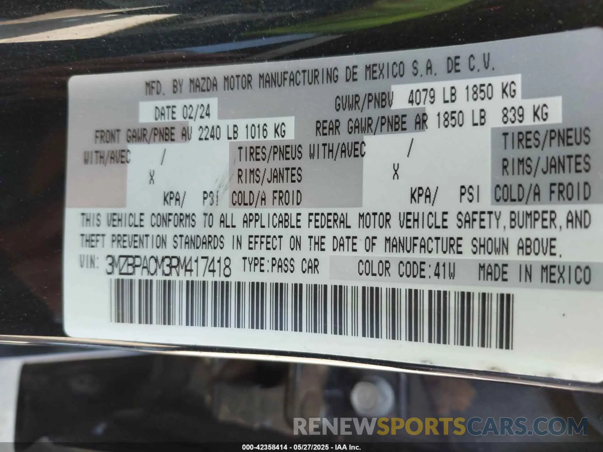 9 Photograph of a damaged car 3MZBPACM3RM417418 MAZDA MAZDA3 2024