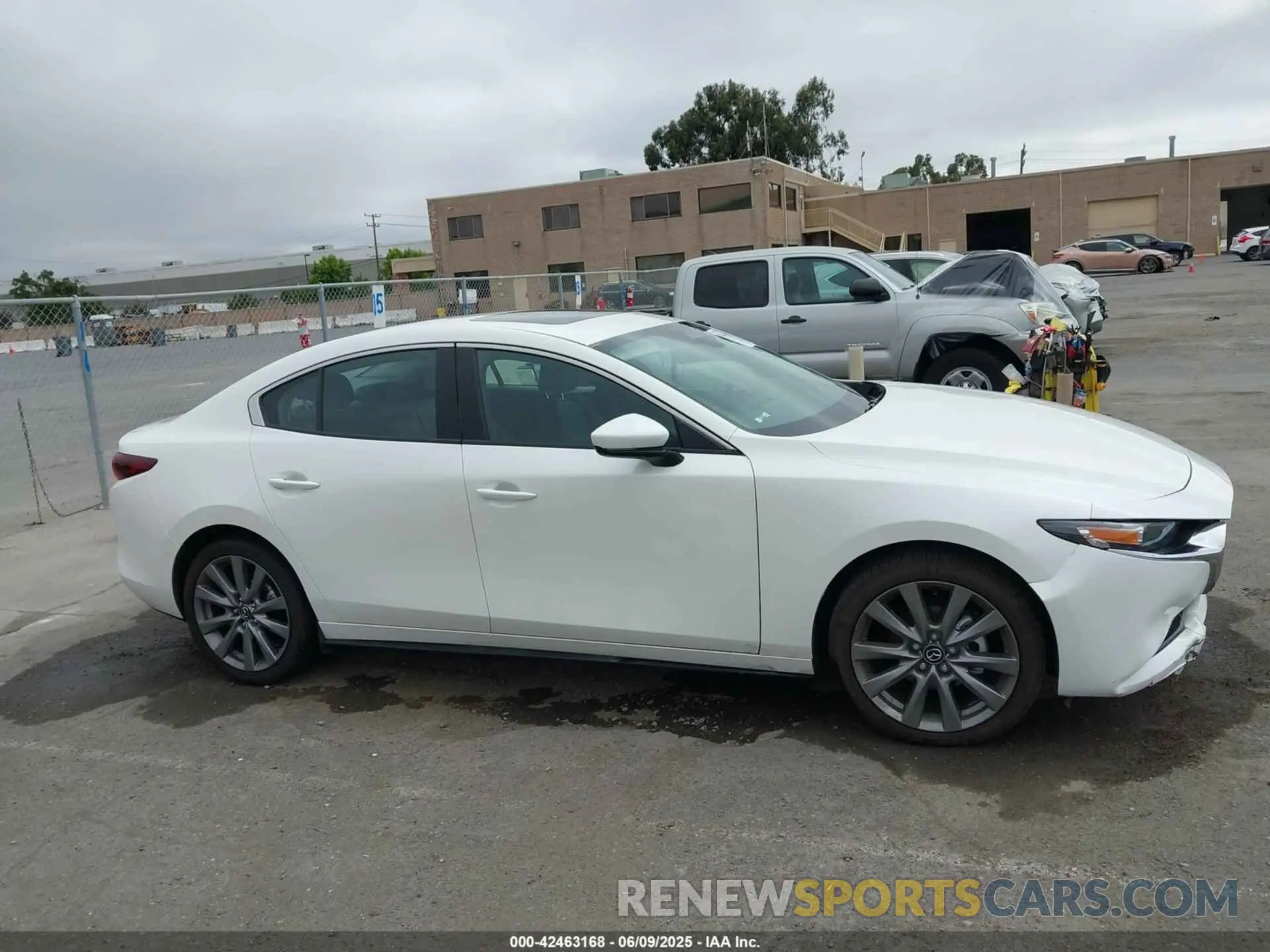 12 Photograph of a damaged car 3MZBPACM4RM425897 MAZDA MAZDA3 2024