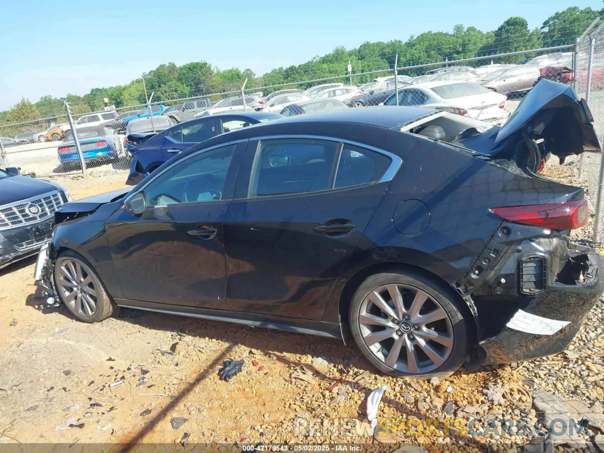13 Photograph of a damaged car 3MZBPACM7RM403246 MAZDA MAZDA3 2024