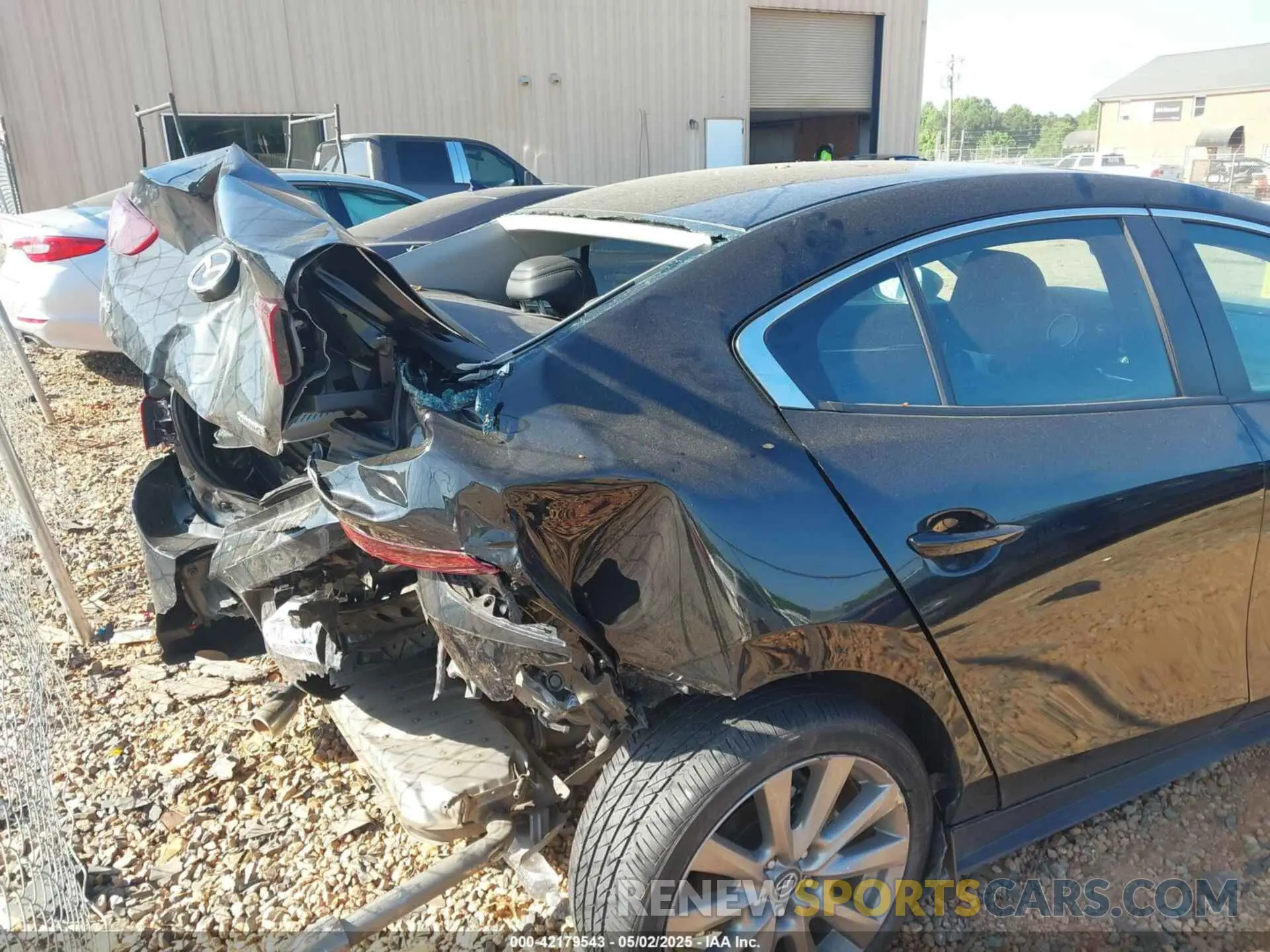 15 Photograph of a damaged car 3MZBPACM7RM403246 MAZDA MAZDA3 2024
