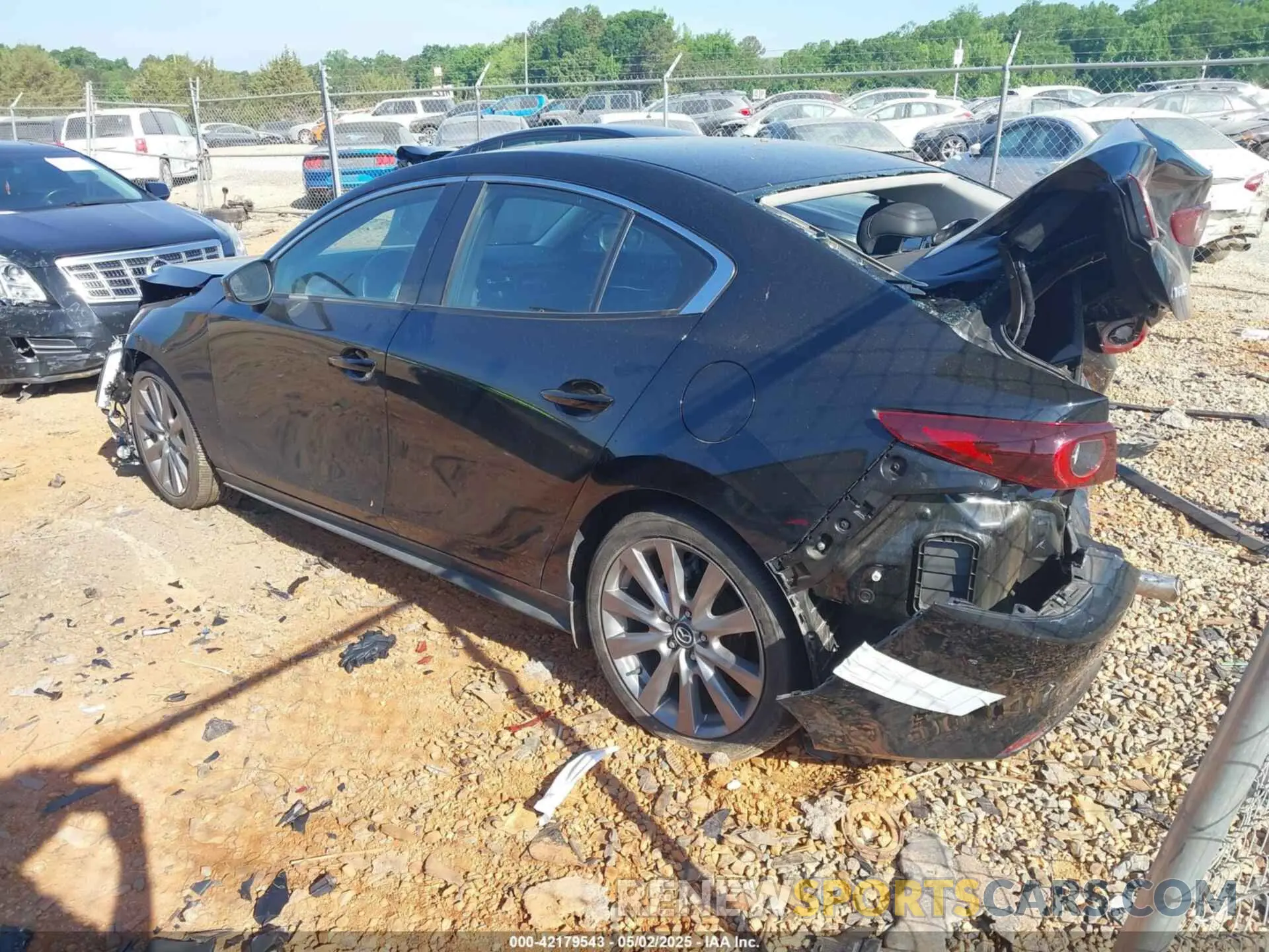 3 Photograph of a damaged car 3MZBPACM7RM403246 MAZDA MAZDA3 2024