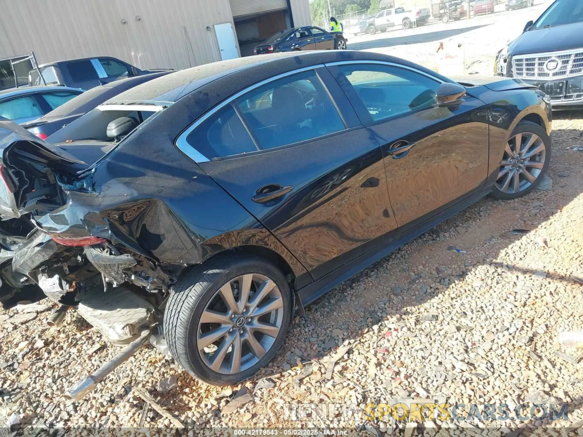 4 Photograph of a damaged car 3MZBPACM7RM403246 MAZDA MAZDA3 2024