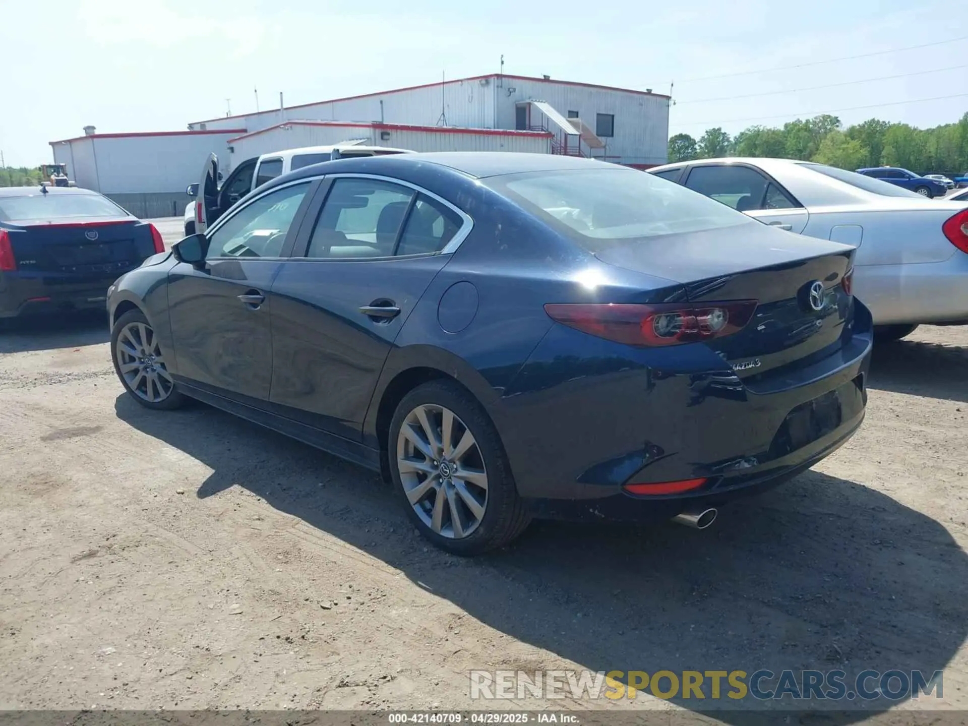 3 Photograph of a damaged car 3MZBPACM7RM415218 MAZDA MAZDA3 2024