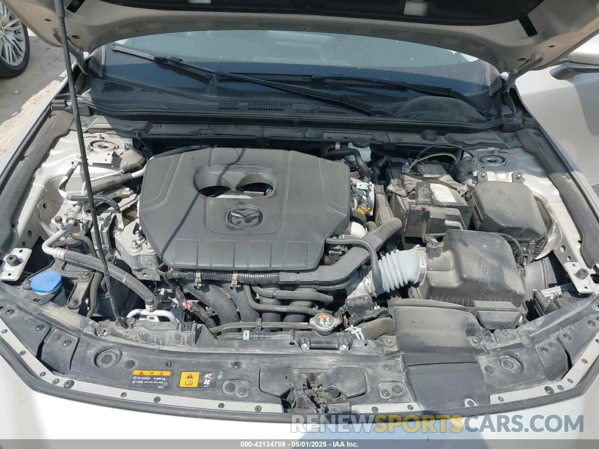 10 Photograph of a damaged car 3MZBPACMXRM414340 MAZDA MAZDA3 2024