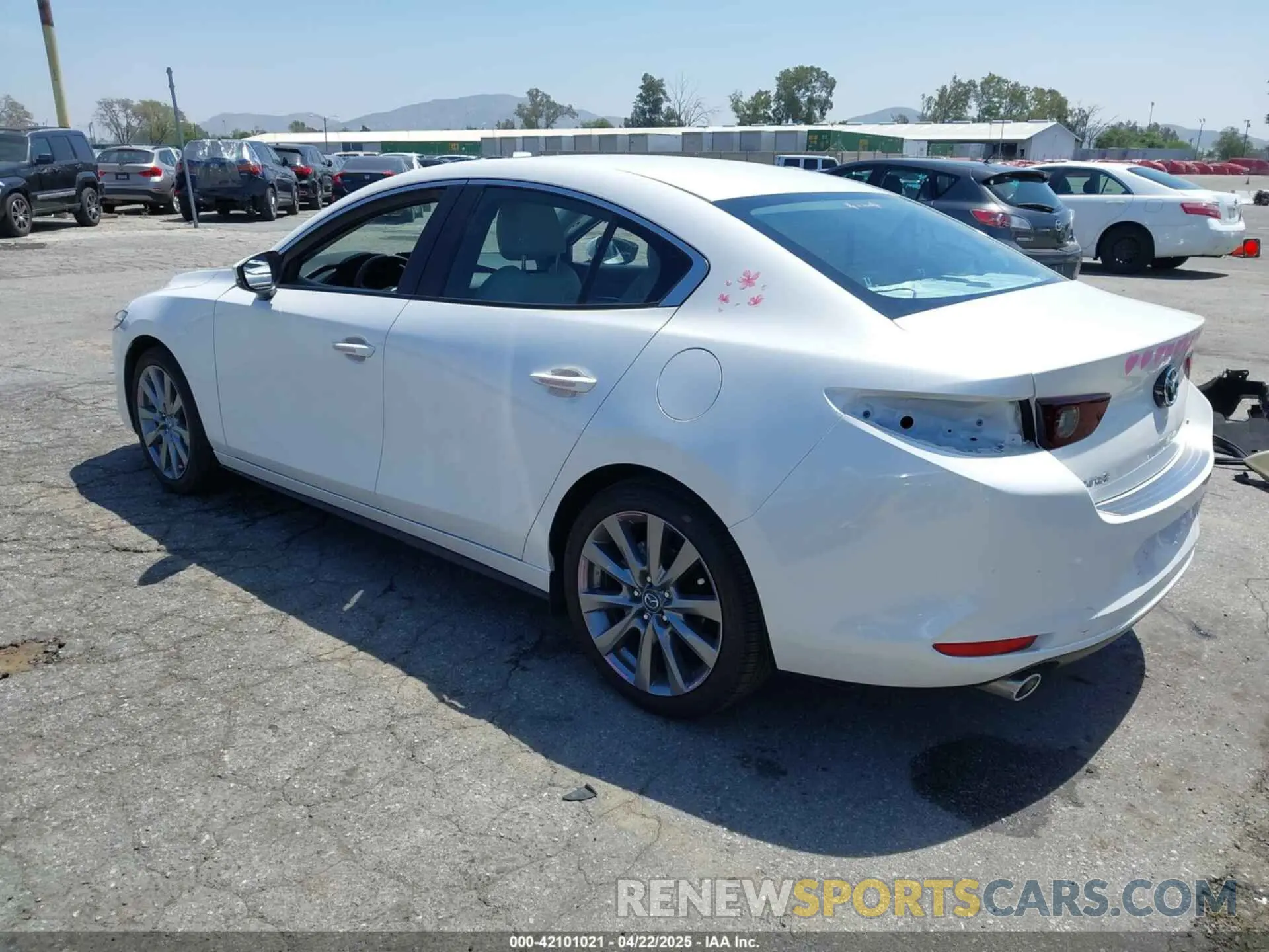 3 Photograph of a damaged car 3MZBPACMXRM420901 MAZDA MAZDA3 2024