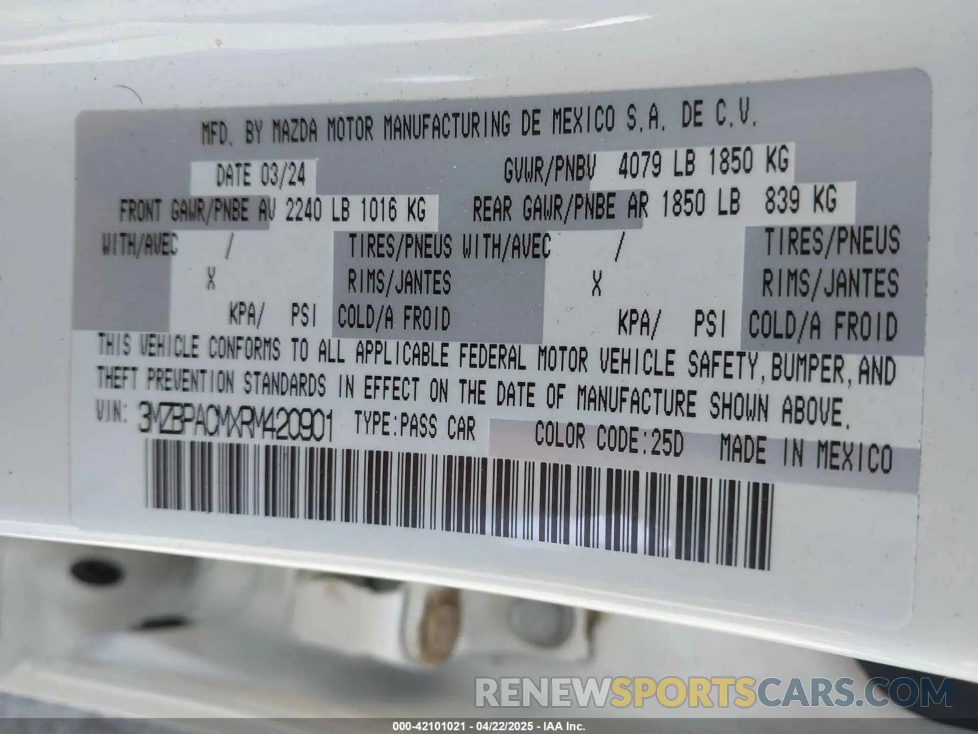 9 Photograph of a damaged car 3MZBPACMXRM420901 MAZDA MAZDA3 2024