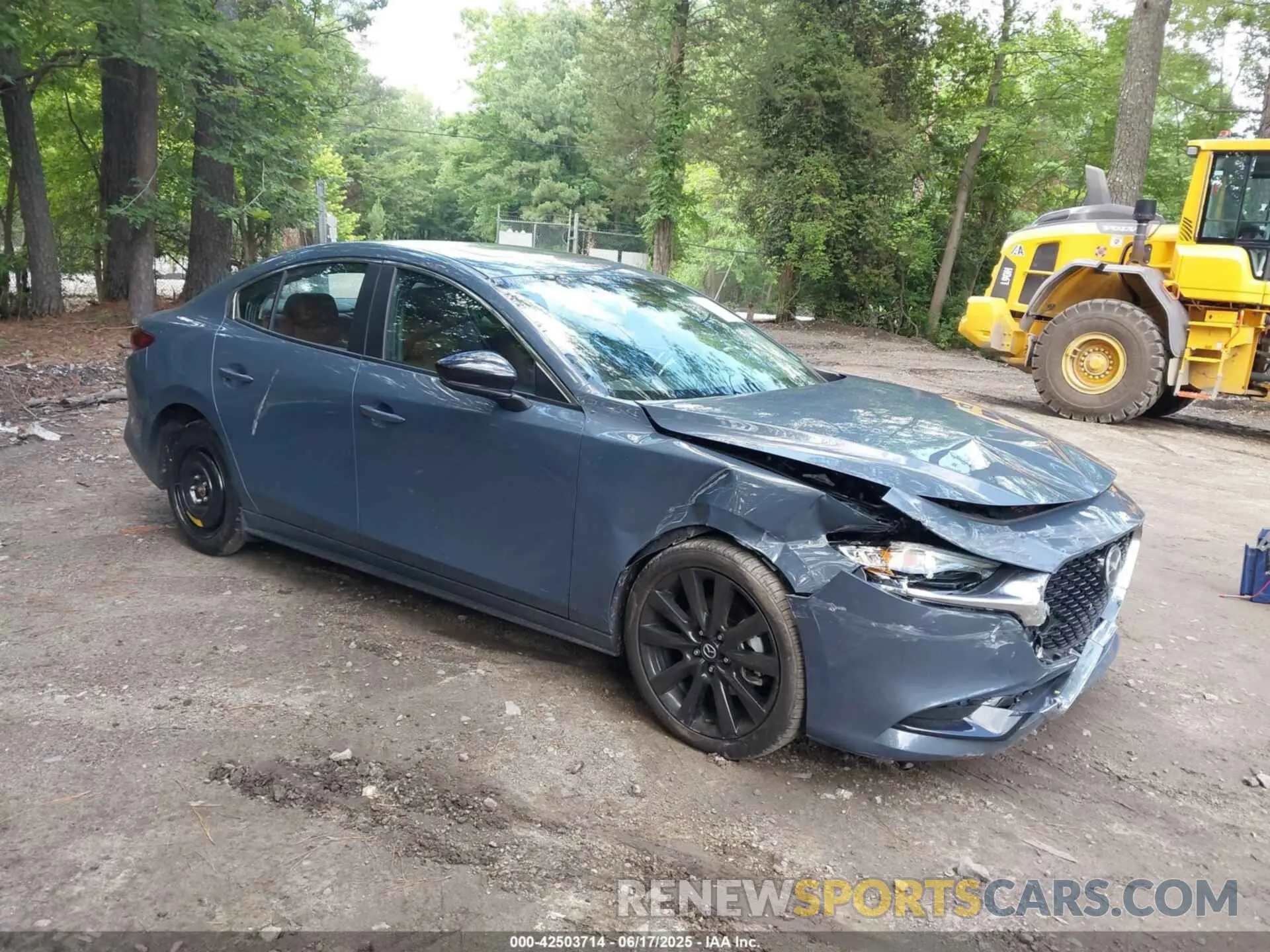 1 Photograph of a damaged car 3MZBPBCM8RM424449 MAZDA MAZDA3 2024