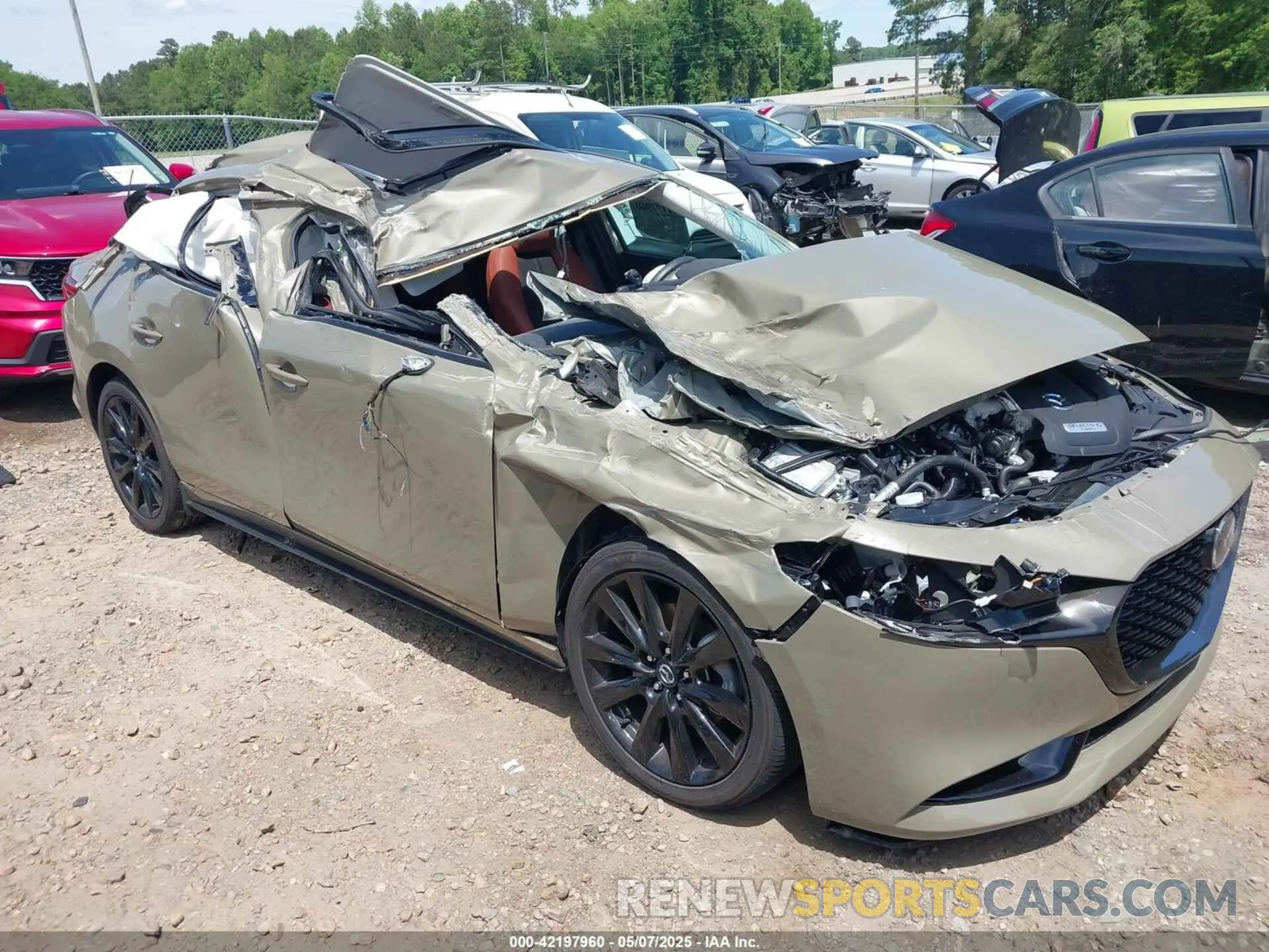 1 Photograph of a damaged car 3MZBPBXY1RM421132 MAZDA MAZDA3 2024