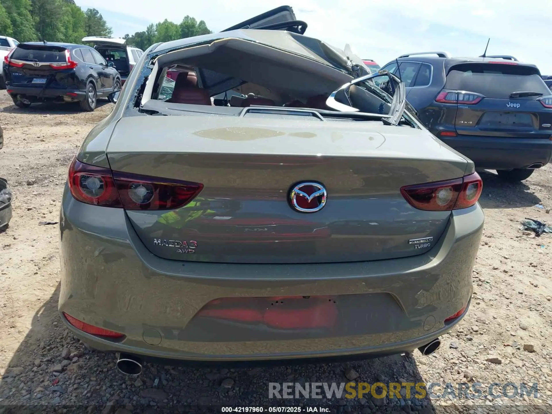15 Photograph of a damaged car 3MZBPBXY1RM421132 MAZDA MAZDA3 2024