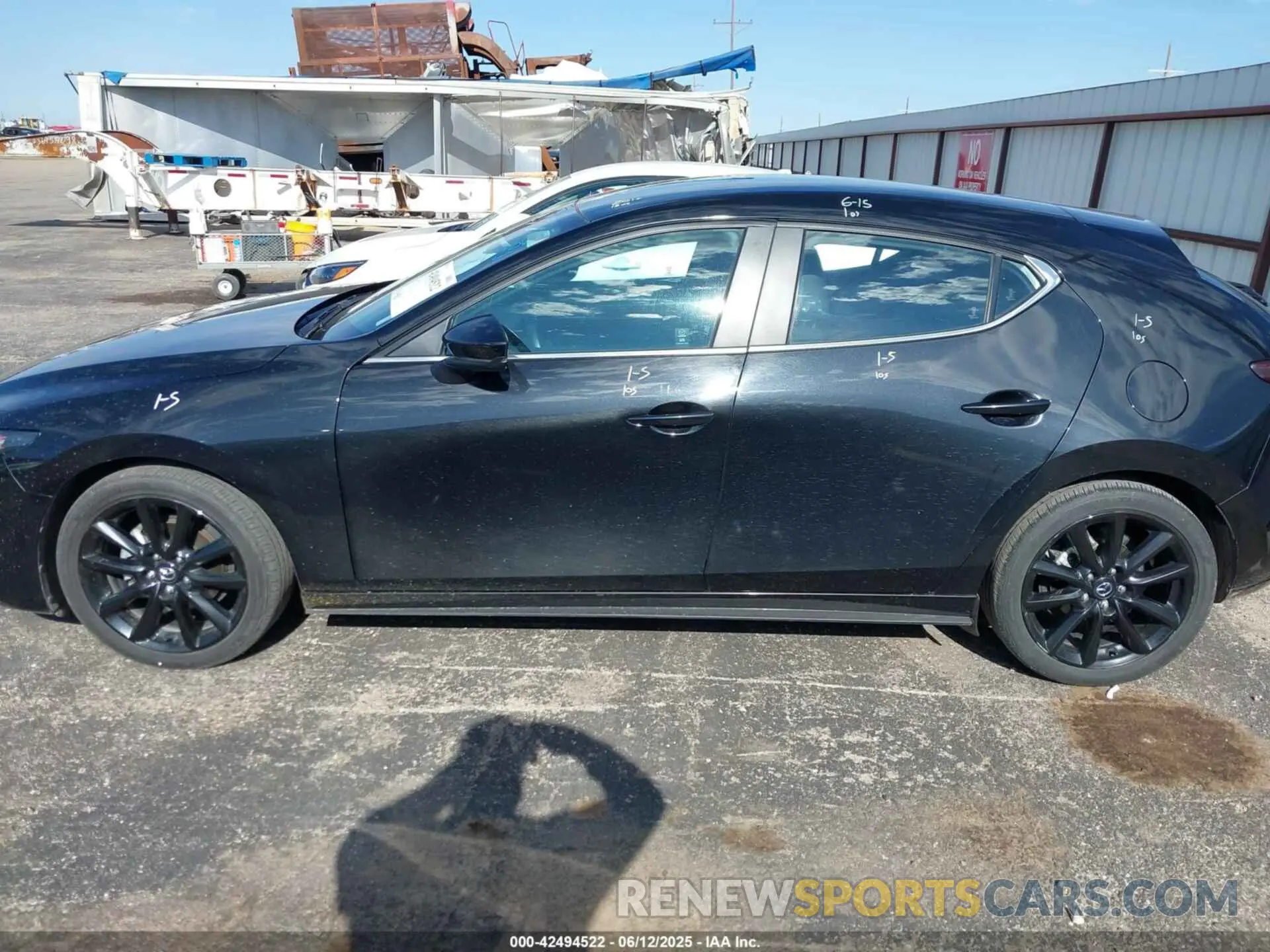 14 Photograph of a damaged car JM1BPAKM1R1714317 MAZDA MAZDA3 2024