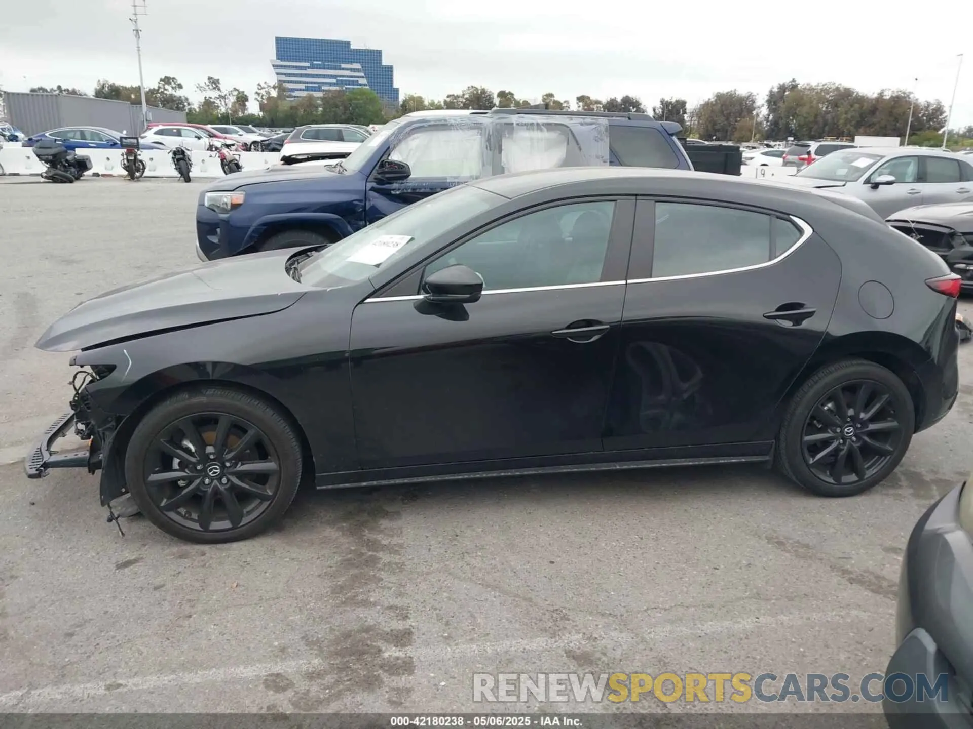 15 Photograph of a damaged car JM1BPAKM2R1716321 MAZDA MAZDA3 2024