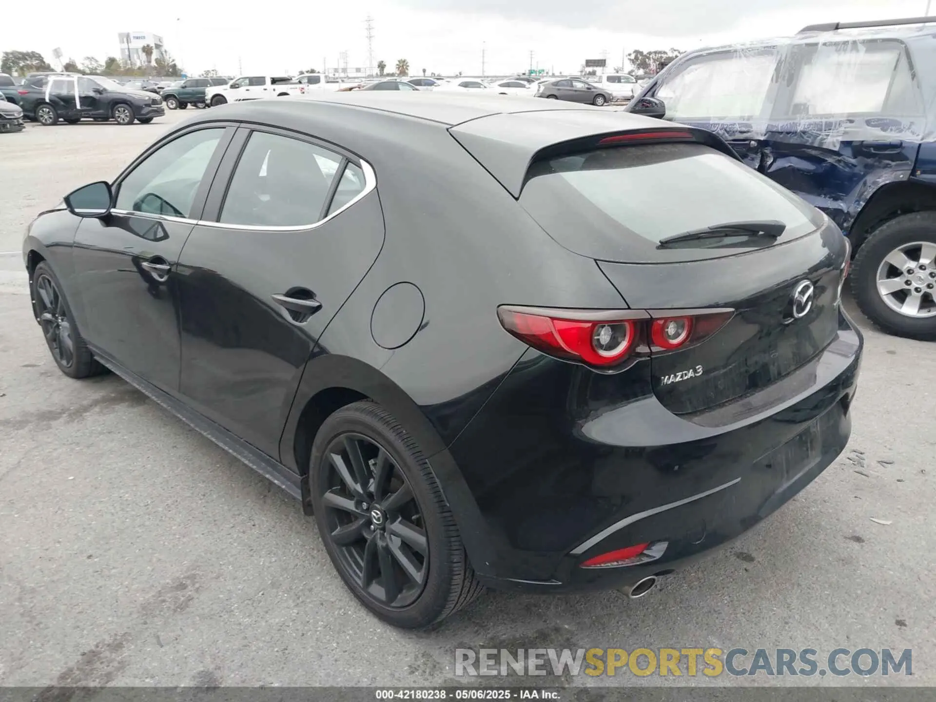 3 Photograph of a damaged car JM1BPAKM2R1716321 MAZDA MAZDA3 2024